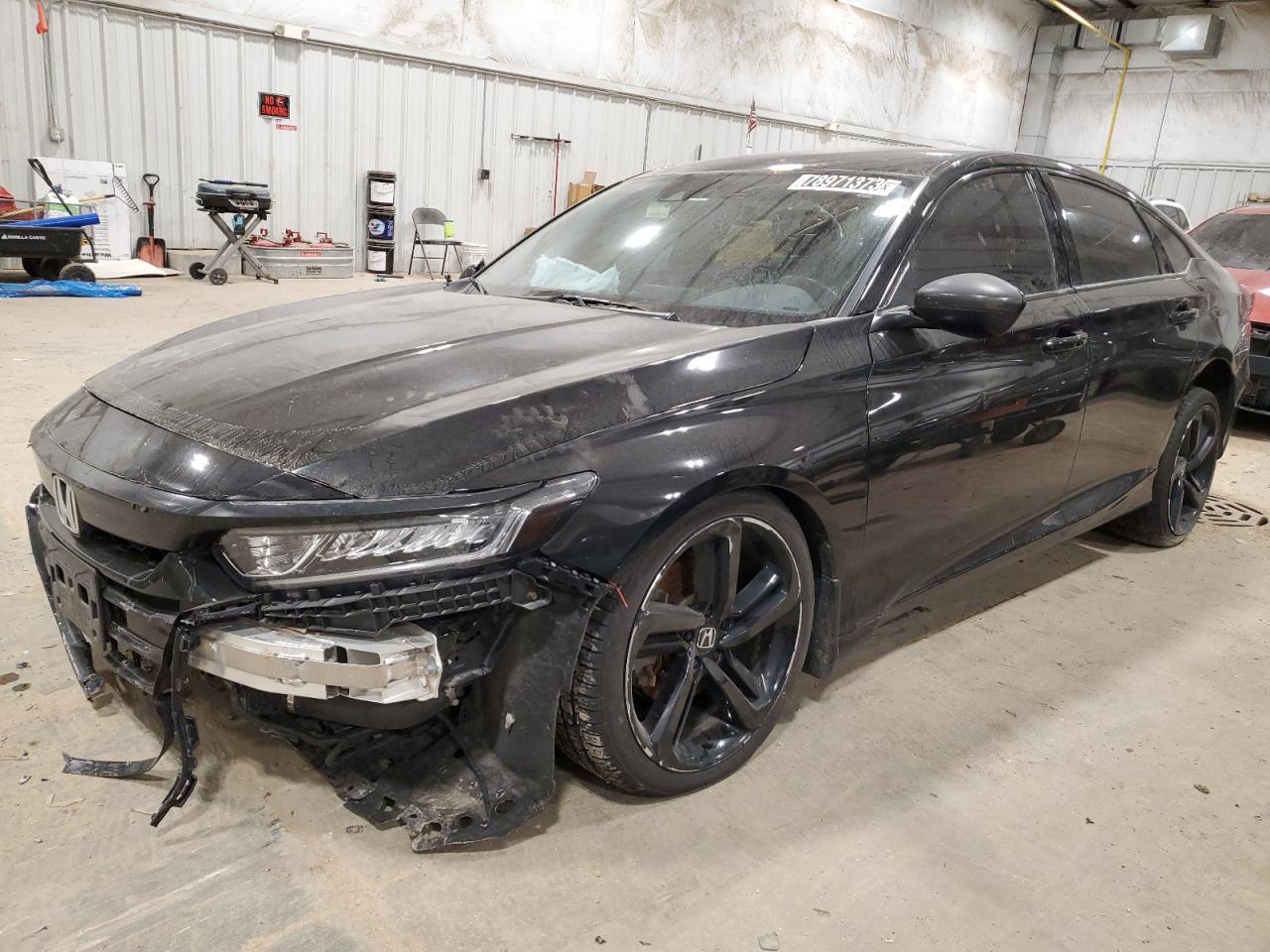 HONDA ACCORD 2018 1hgcv1f38ja034903