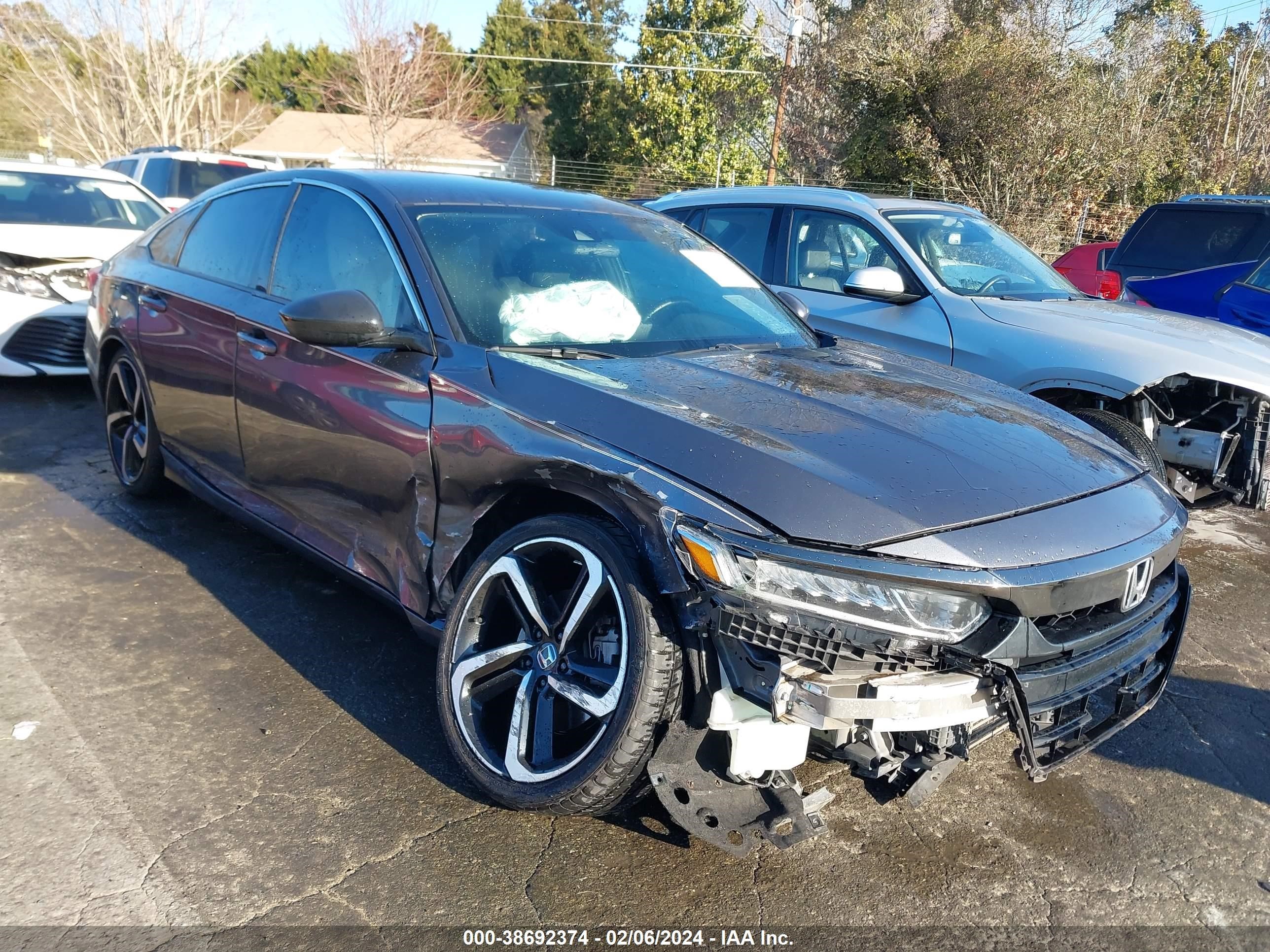 HONDA ACCORD 2018 1hgcv1f38ja066959