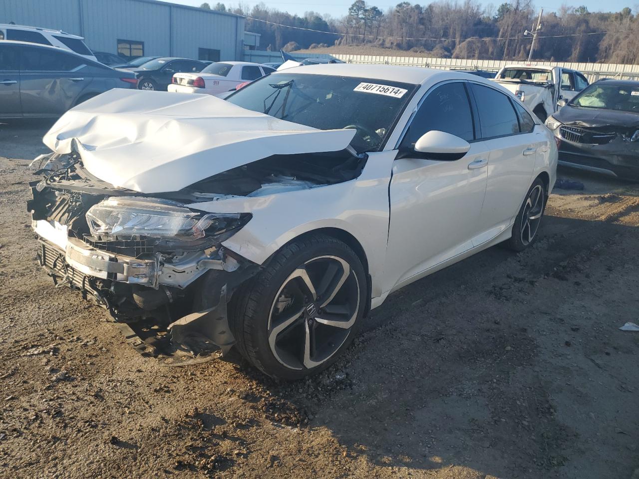 HONDA ACCORD 2018 1hgcv1f38ja102570