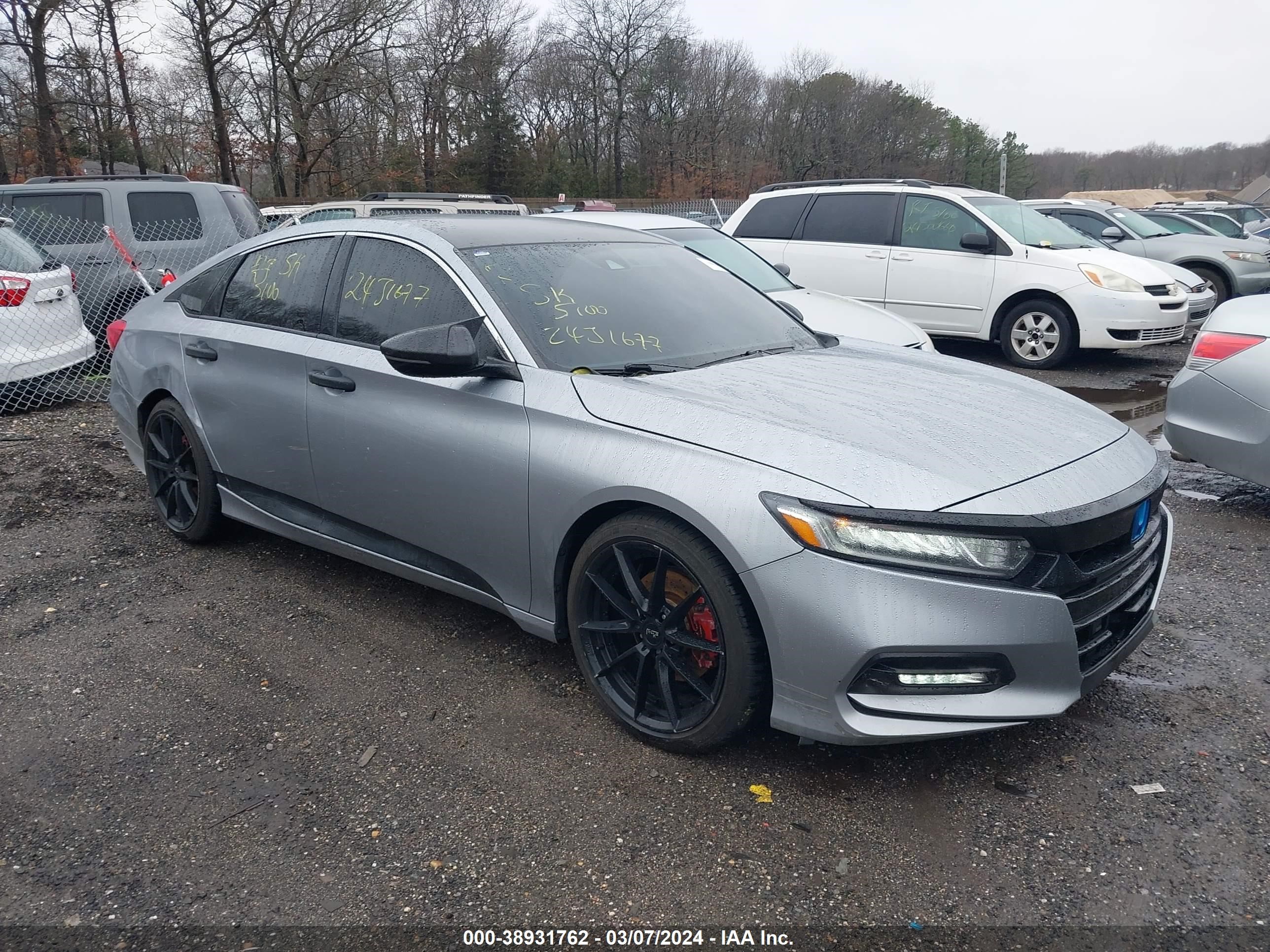 HONDA ACCORD 2019 1hgcv1f39ka173522