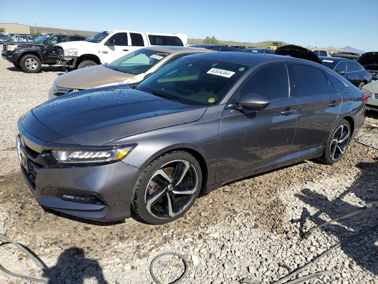 HONDA ACCORD 2018 1hgcv1f3xja010957