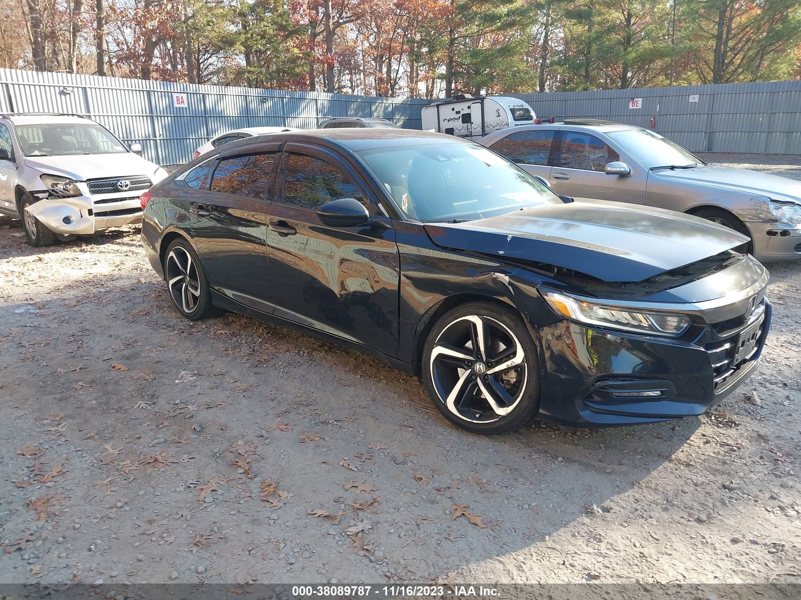 HONDA ACCORD 2018 1hgcv1f3xja198668