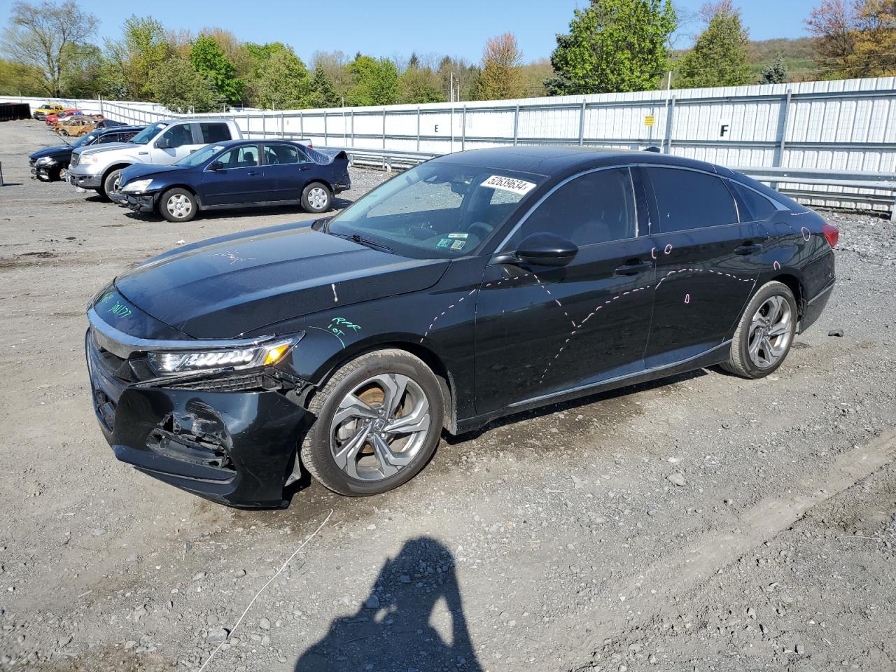 HONDA ACCORD 2018 1hgcv1f40ja260040