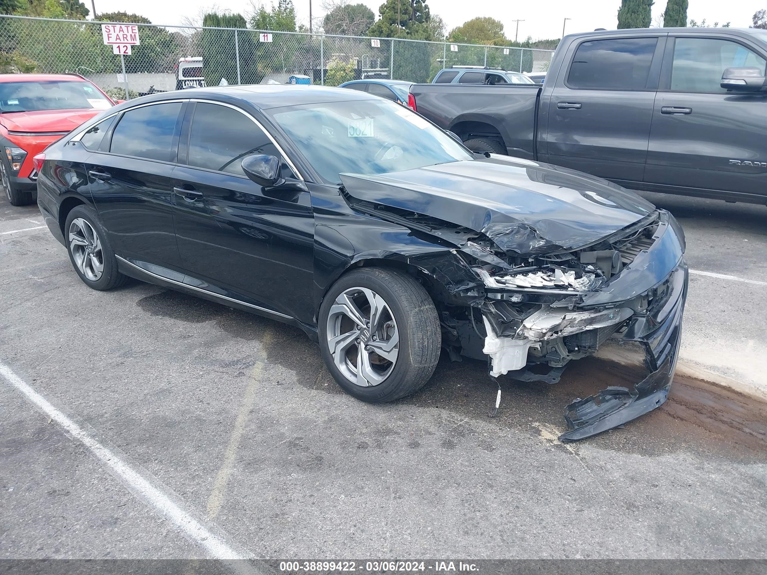 HONDA ACCORD 2019 1hgcv1f40ka093258