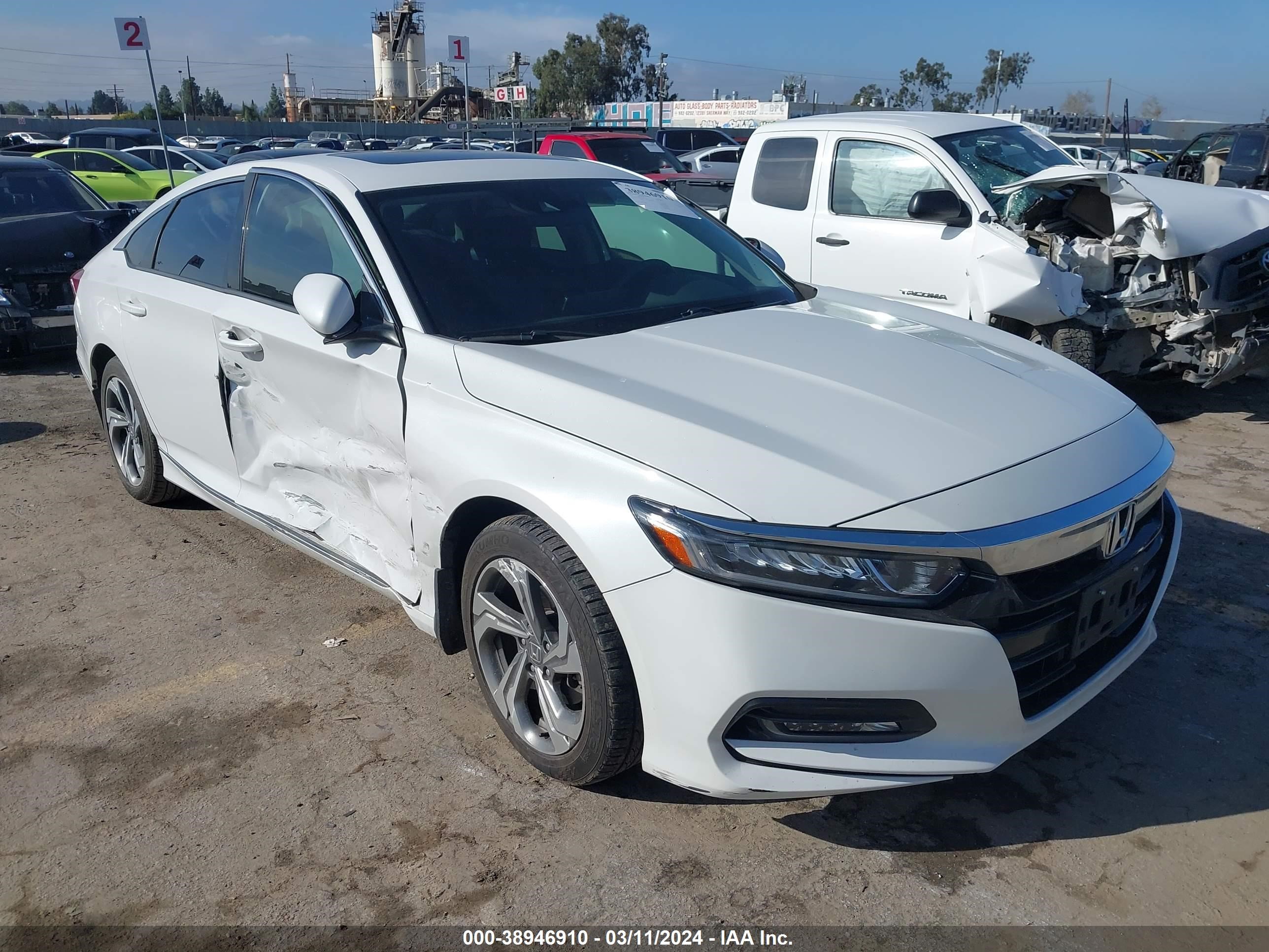 HONDA ACCORD 2018 1hgcv1f41ja071784