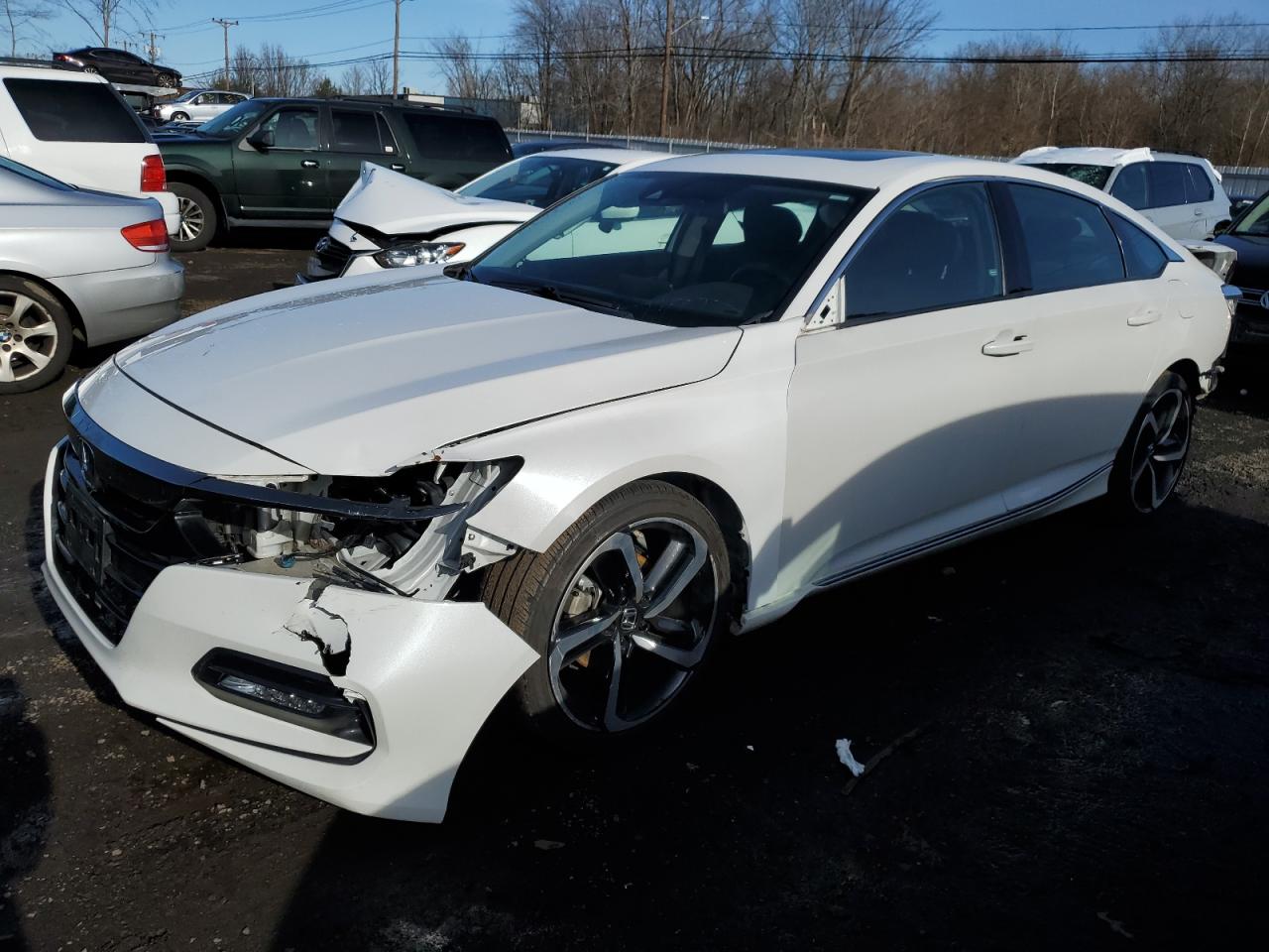 HONDA ACCORD 2018 1hgcv1f42ja126551