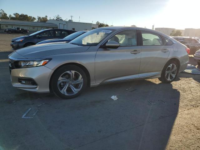 HONDA ACCORD EX 2018 1hgcv1f44ja218132