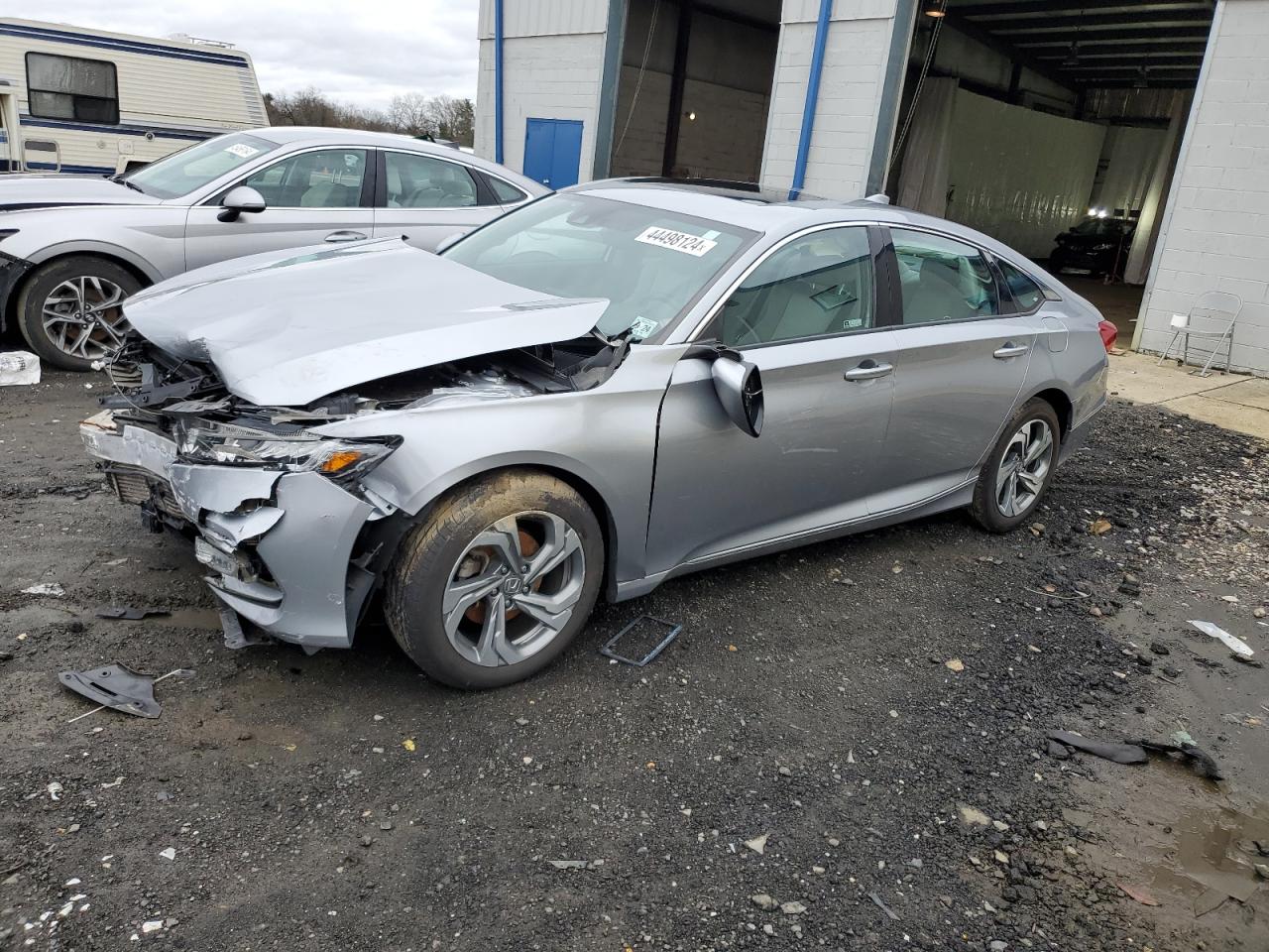 HONDA ACCORD 2019 1hgcv1f44ka018952