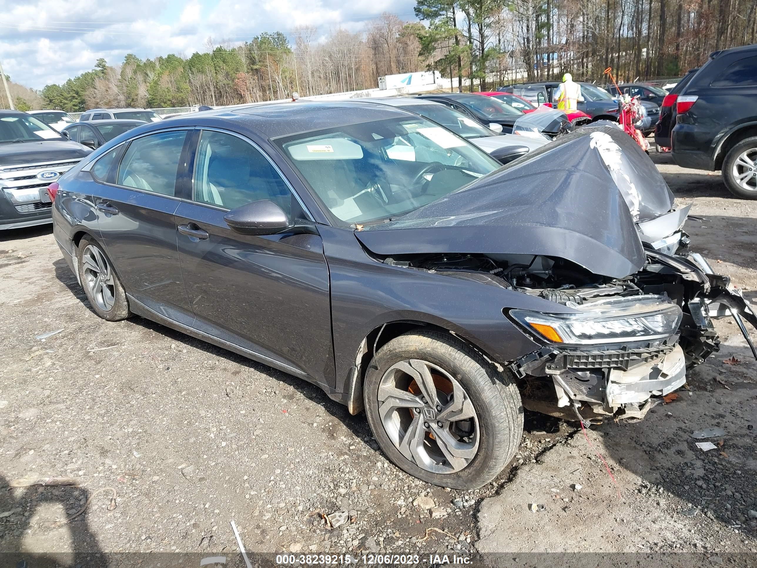 HONDA ACCORD 2018 1hgcv1f59ja040520