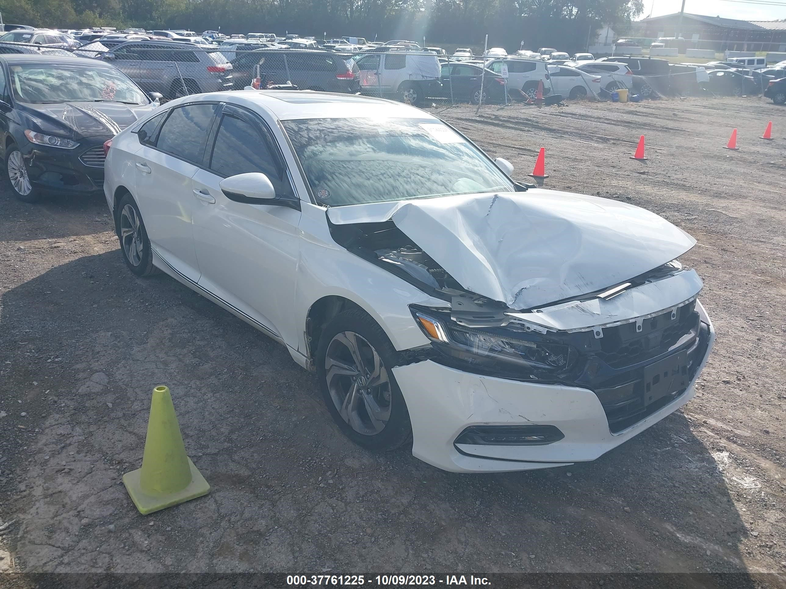 HONDA ACCORD 2018 1hgcv1f59ja234142