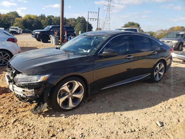 HONDA ACCORD 2018 1hgcv1f91ja069996