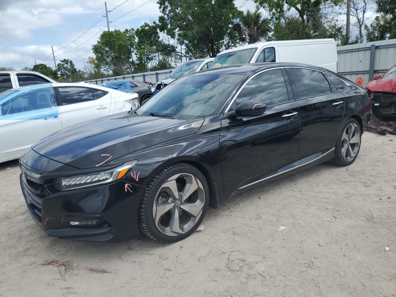 HONDA ACCORD 2018 1hgcv1f92ja053595