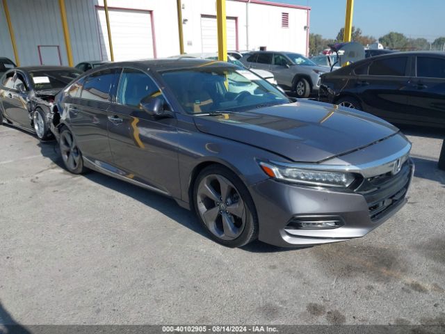 HONDA ACCORD 2018 1hgcv1f97ja002982