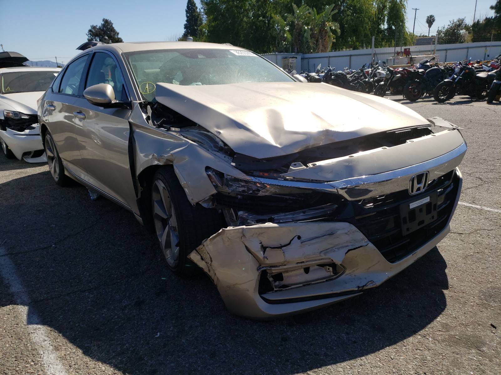 HONDA ACCORD 2018 1hgcv1f97ja003050