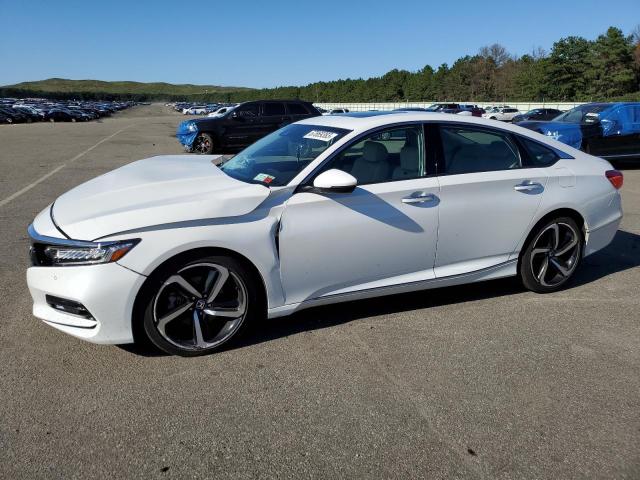 HONDA ACCORD 2018 1hgcv1f97ja004117