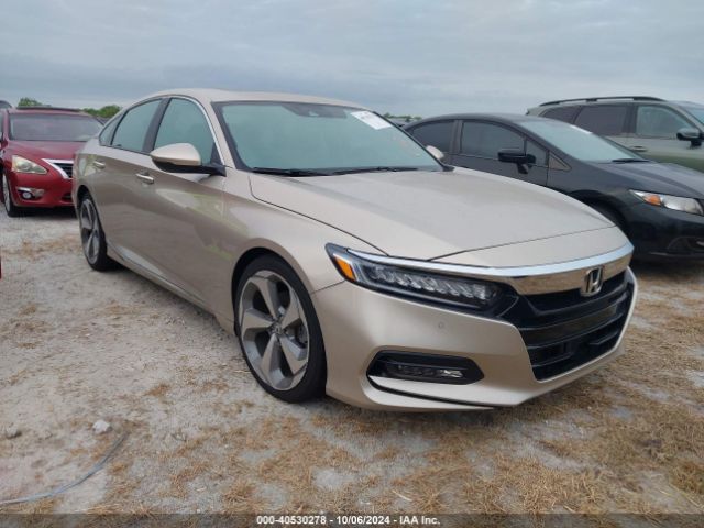 HONDA ACCORD 2018 1hgcv1f9xja097103