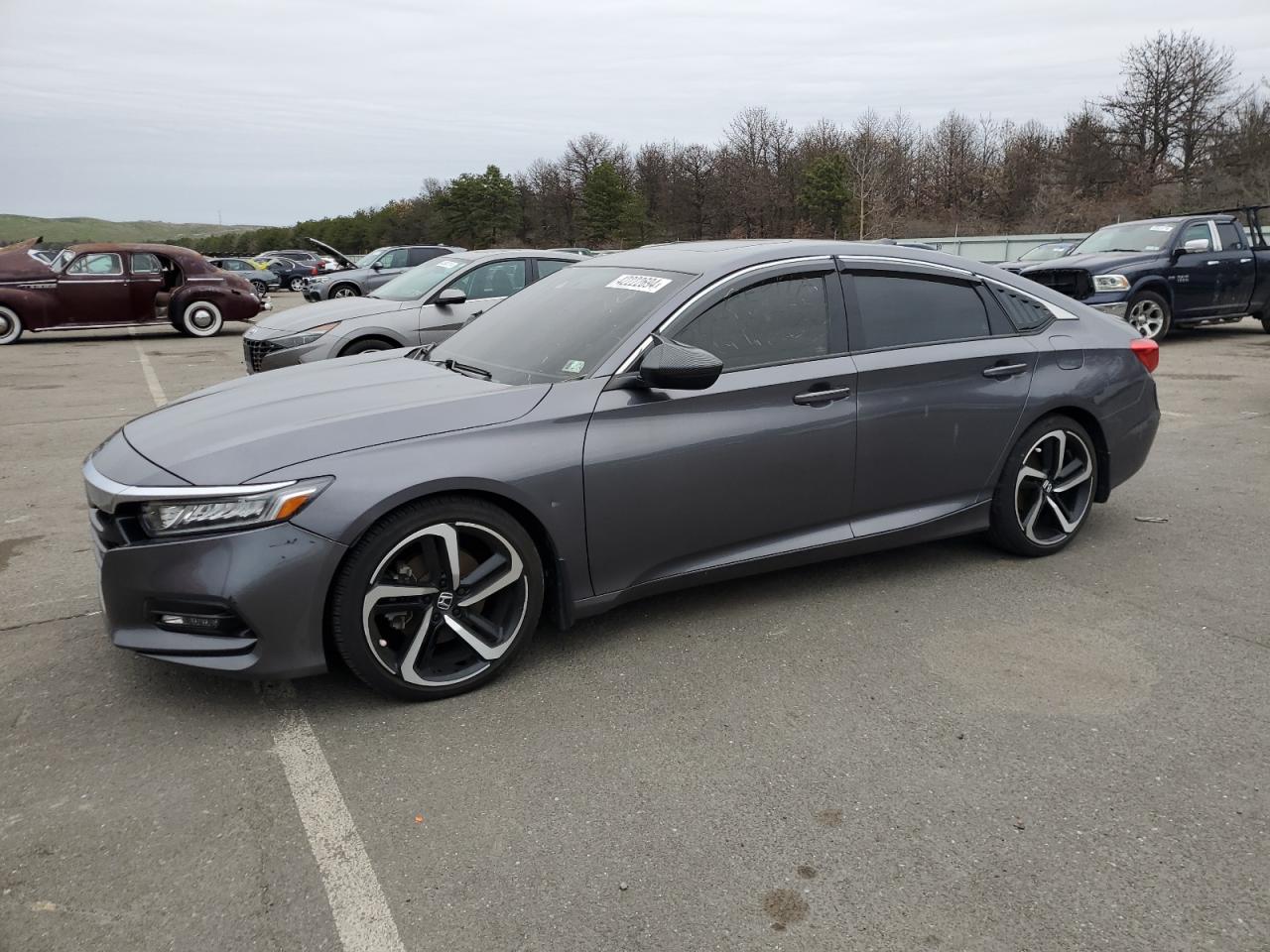 HONDA ACCORD 2018 1hgcv2f31ja009847