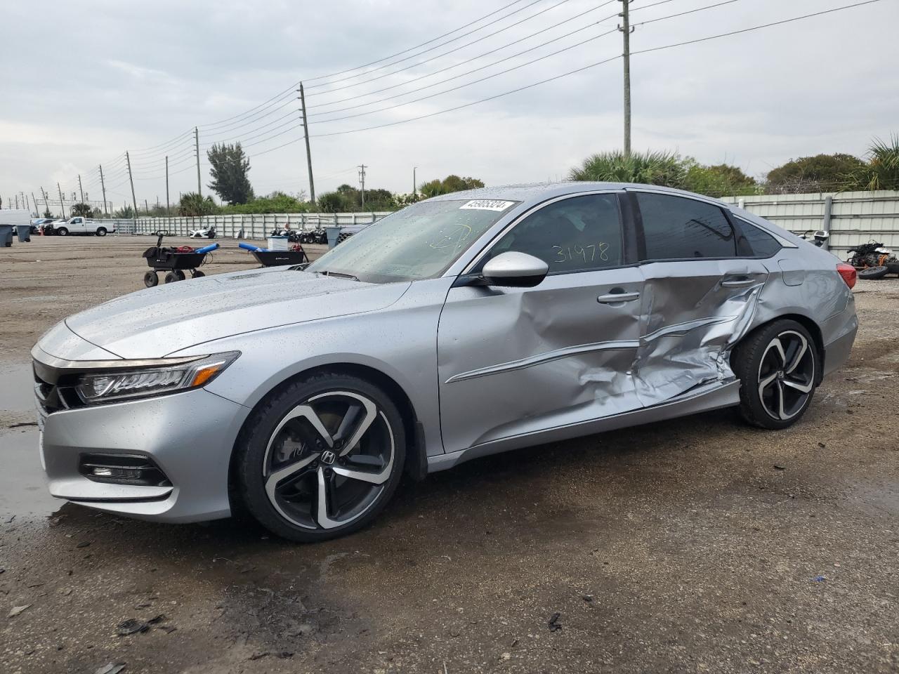 HONDA ACCORD 2018 1hgcv2f36ja036784