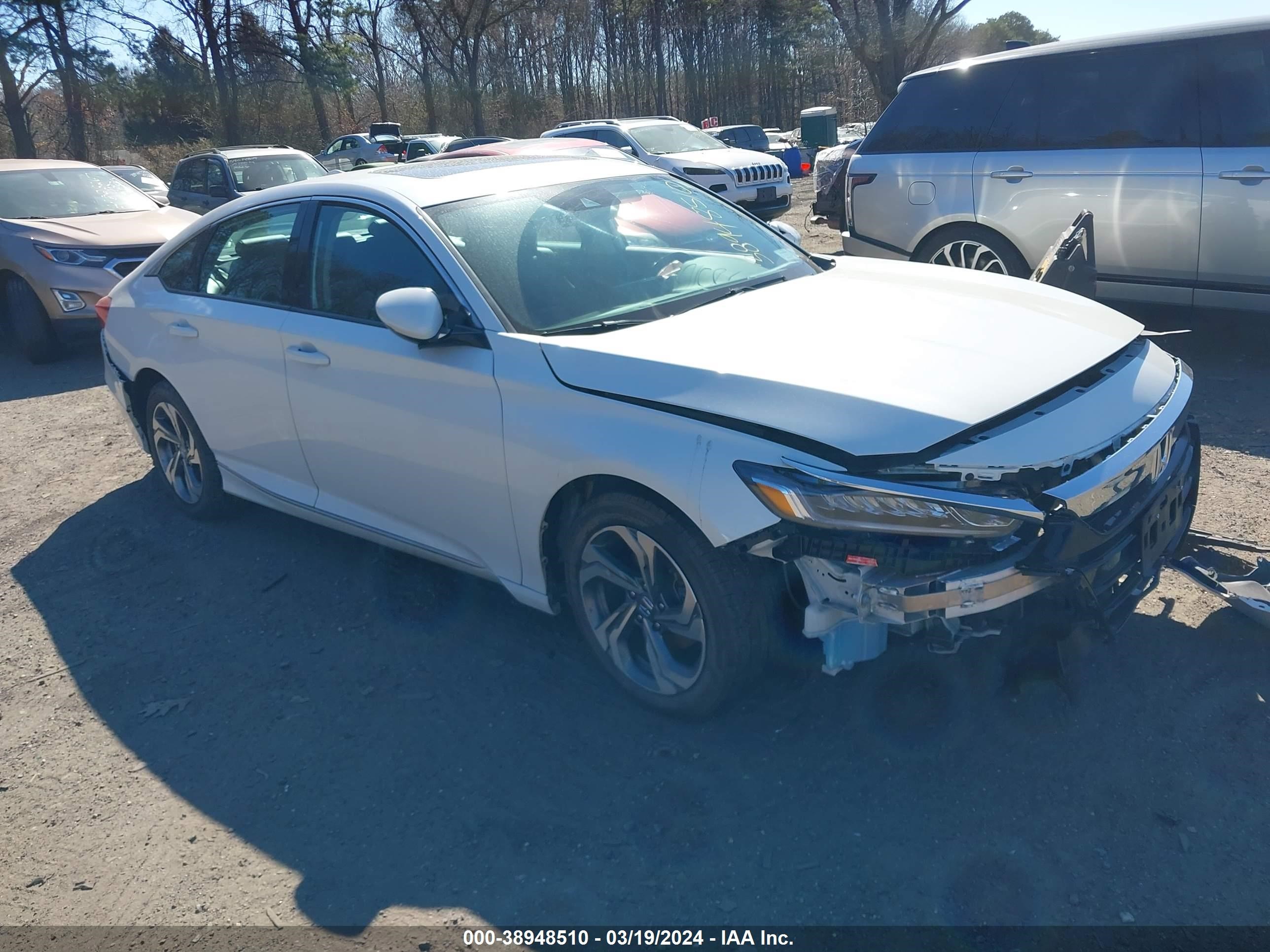 HONDA ACCORD 2018 1hgcv2f56ja023499