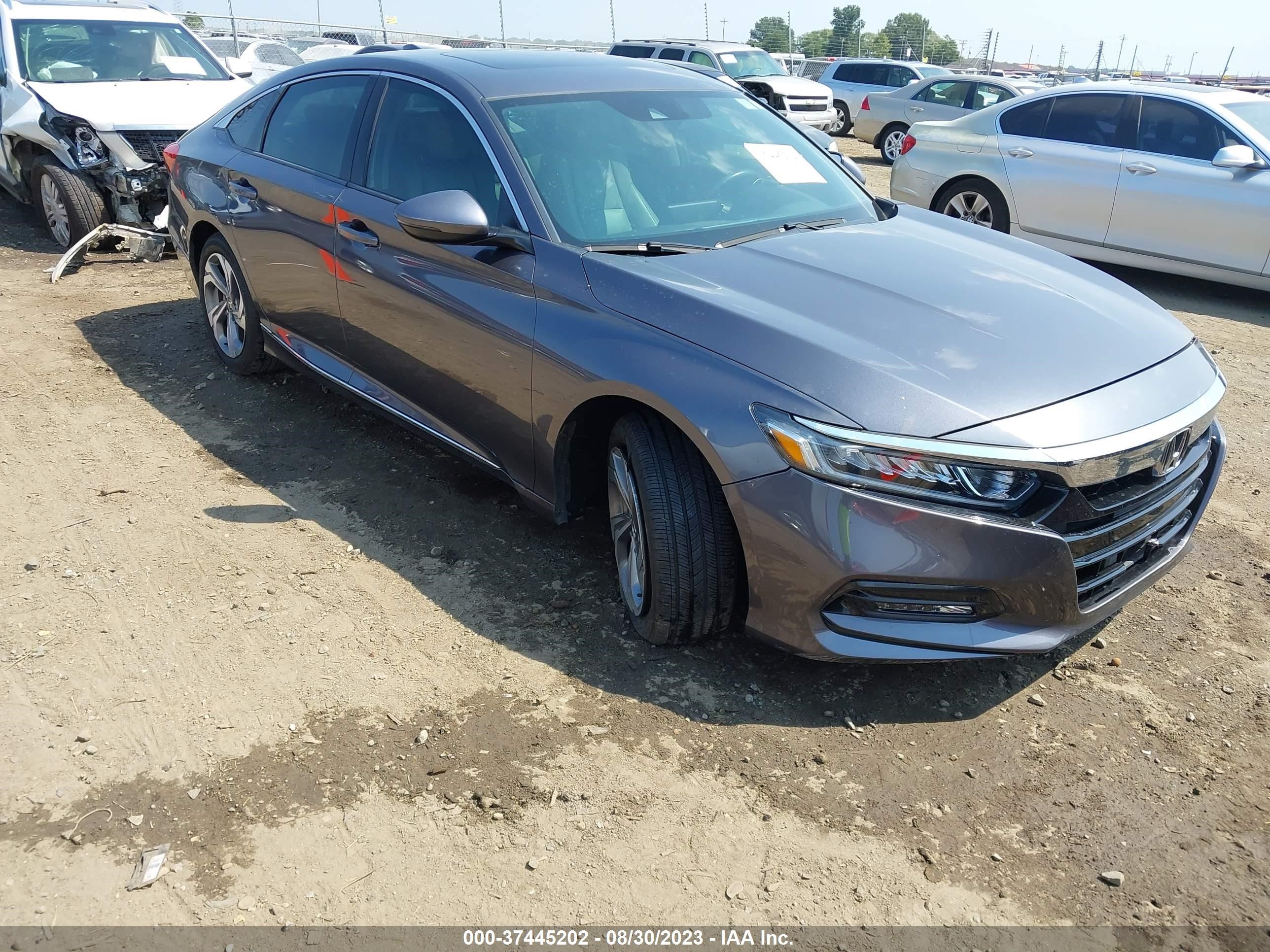 HONDA ACCORD 2018 1hgcv2f57ja027903