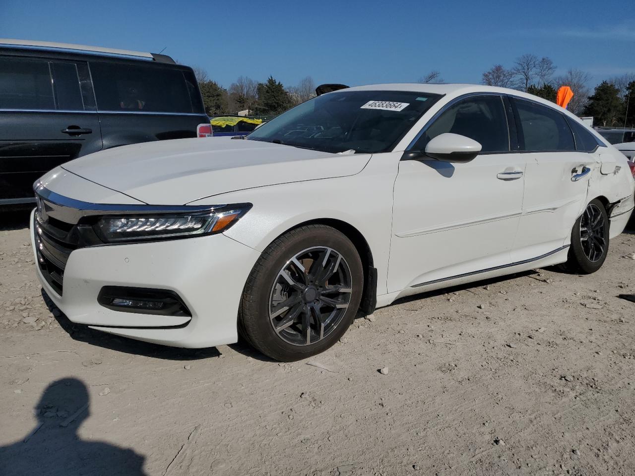 HONDA ACCORD 2018 1hgcv2f93ja017971