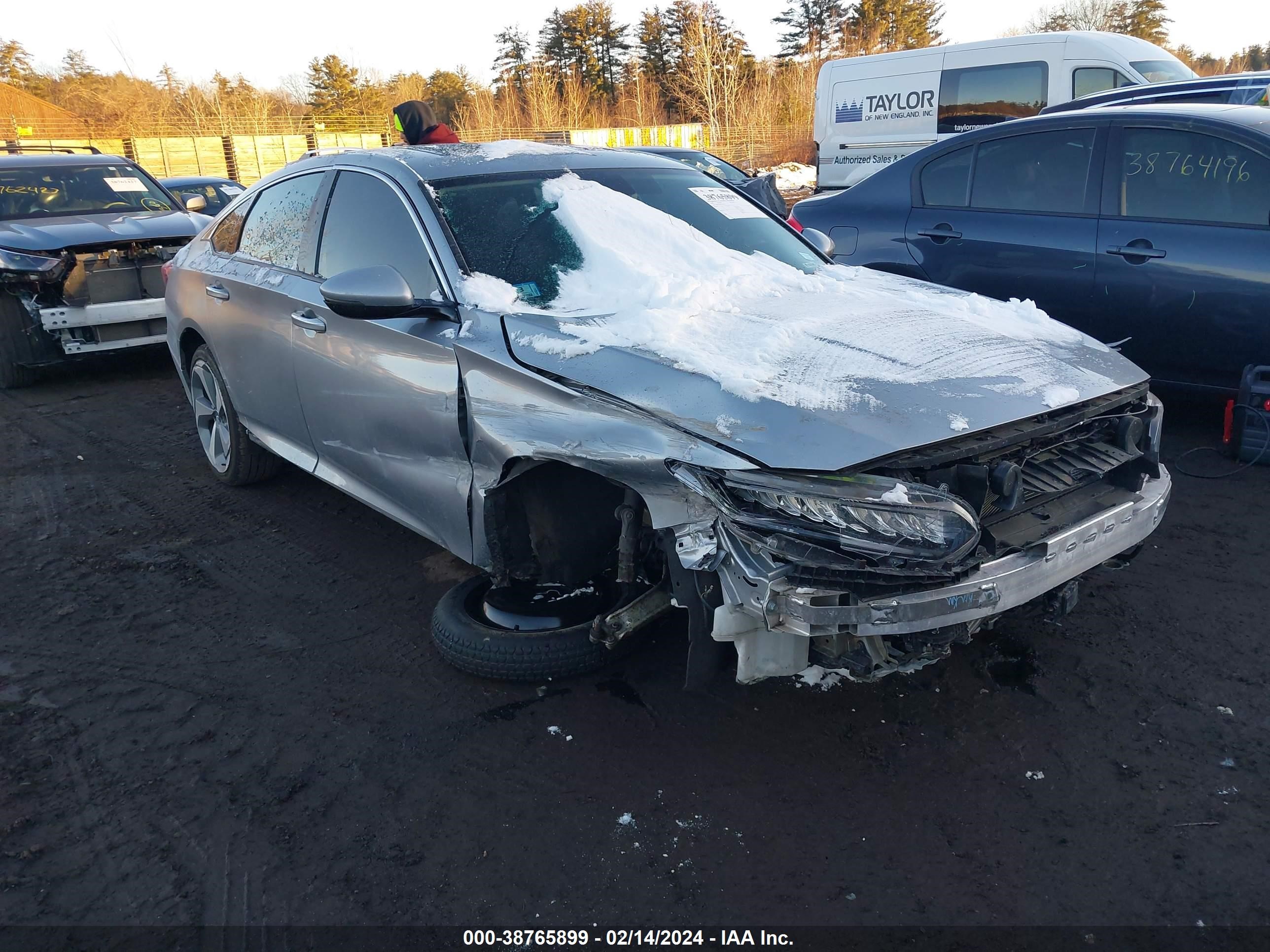 HONDA ACCORD 2019 1hgcv2f96ka035575