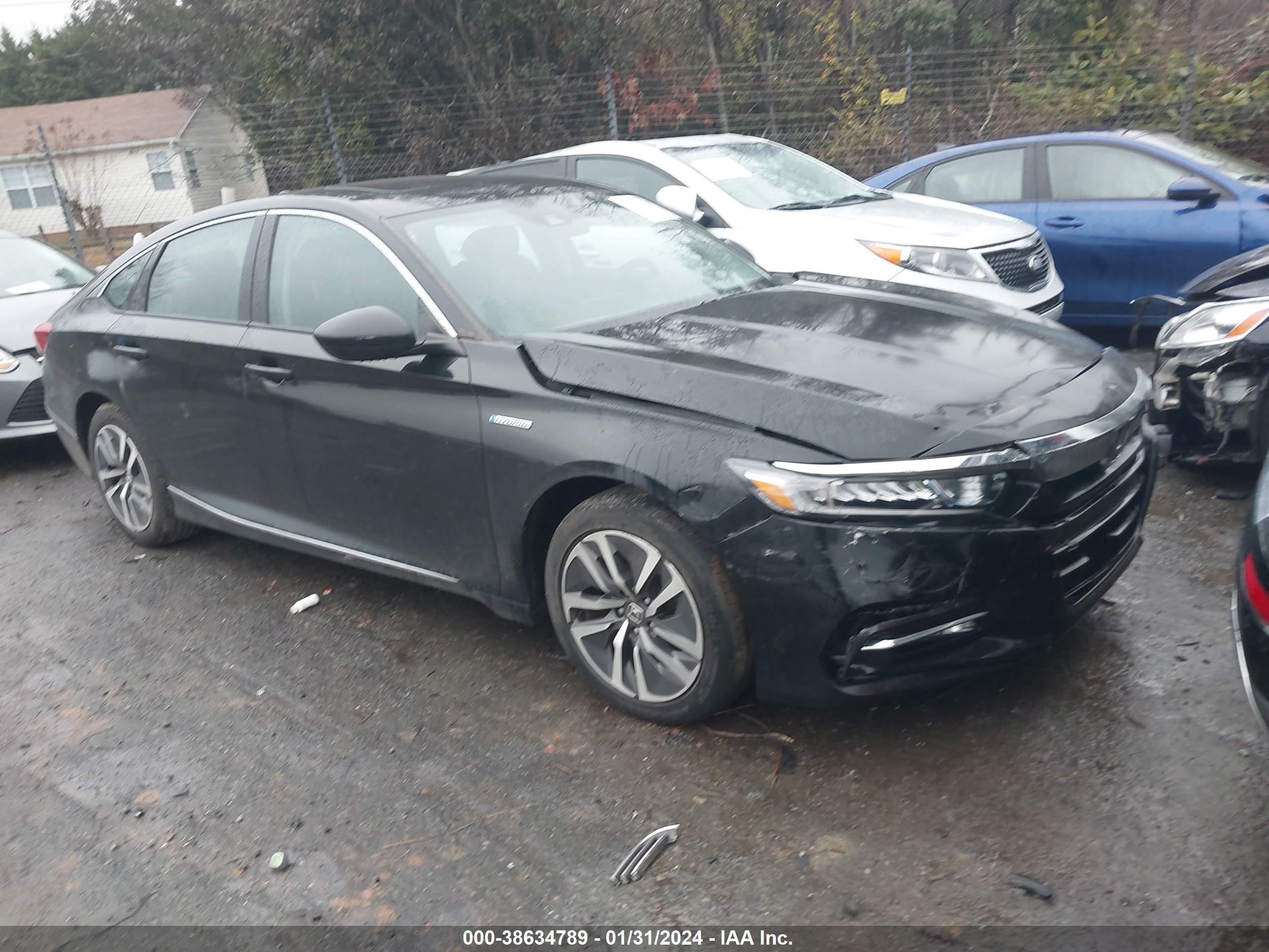 HONDA ACCORD 2018 1hgcv3f43ja014563