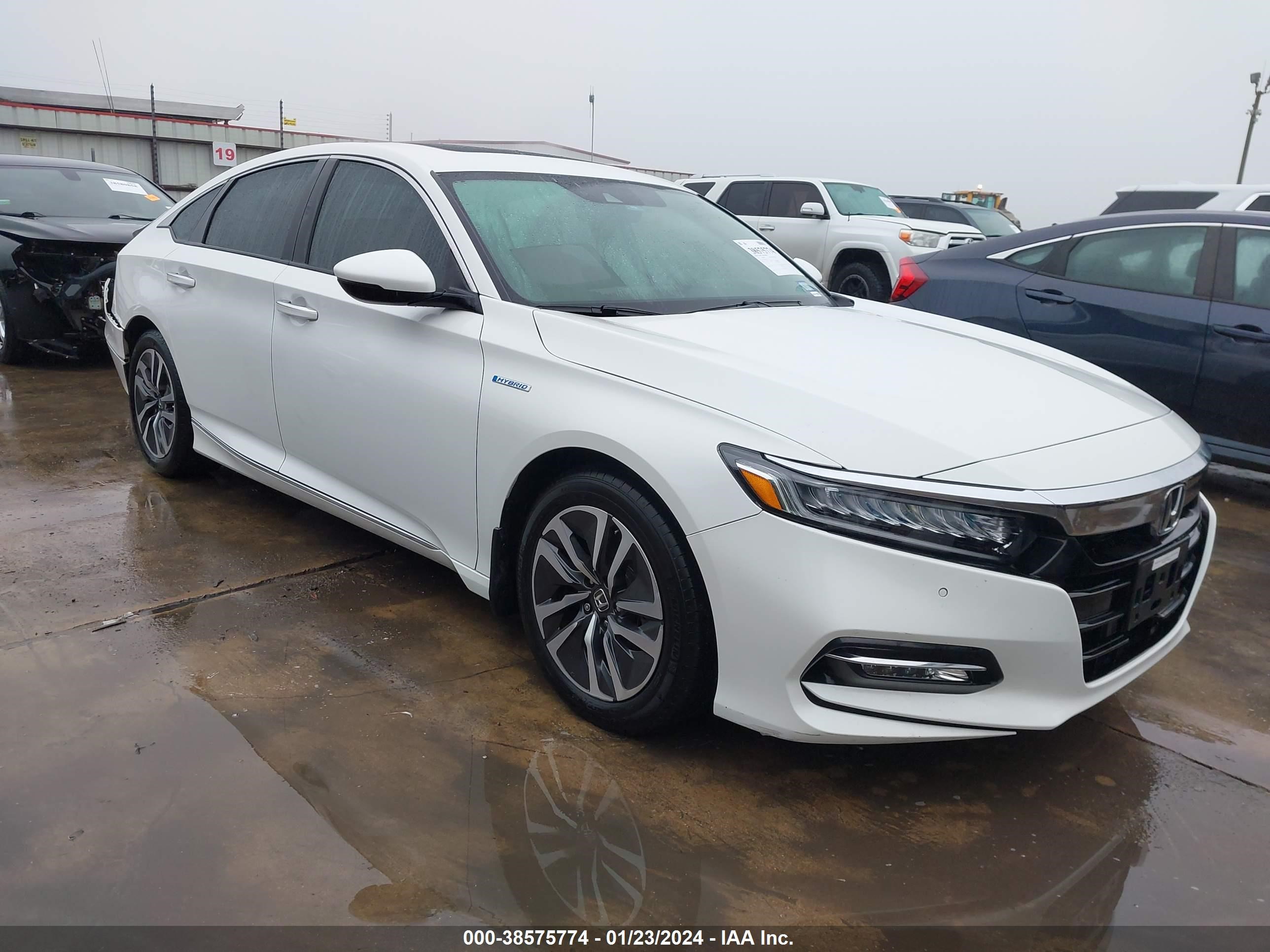 HONDA ACCORD 2018 1hgcv3f99ja002378