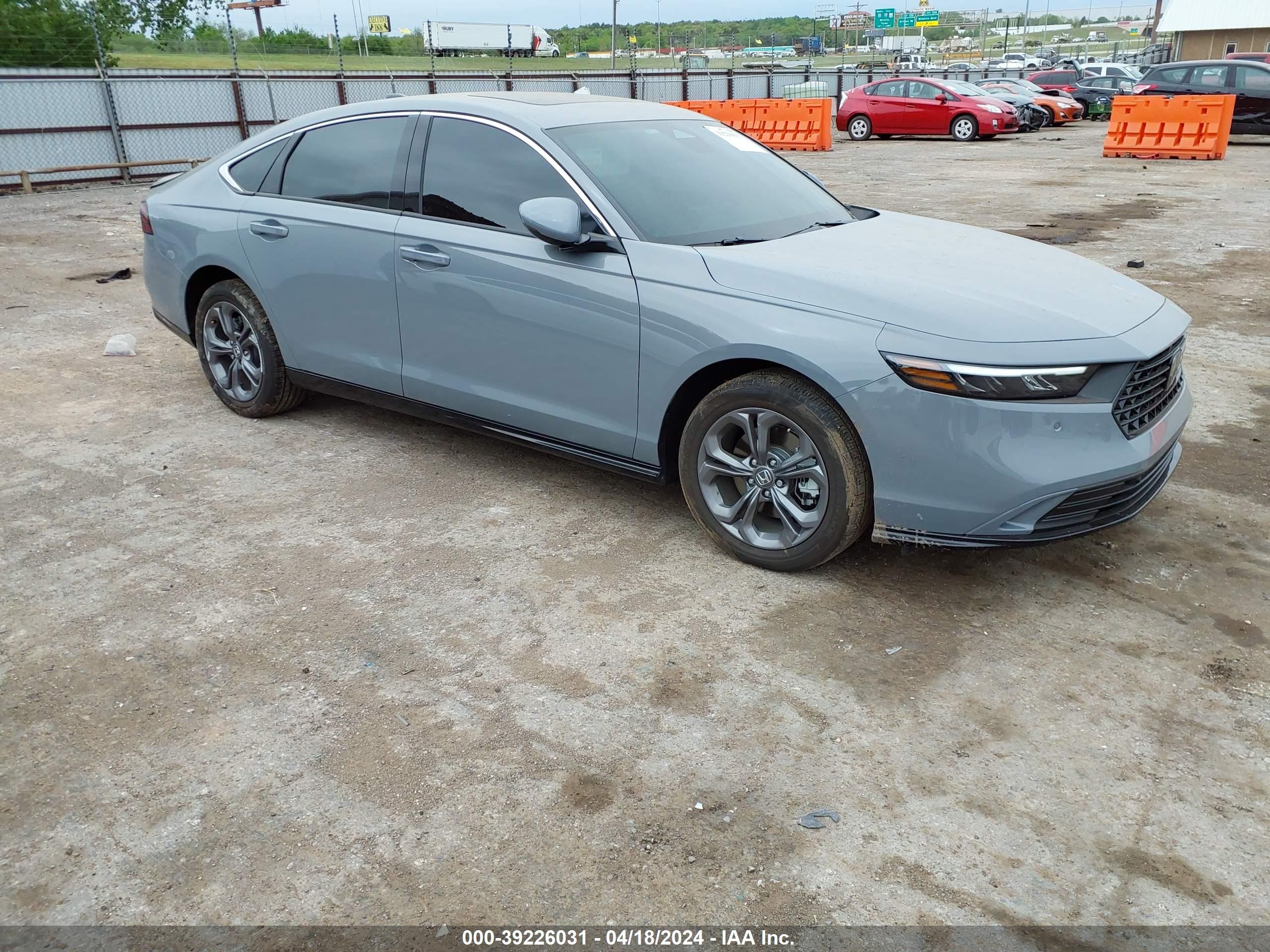 HONDA ACCORD 2024 1hgcy2f69ra010659