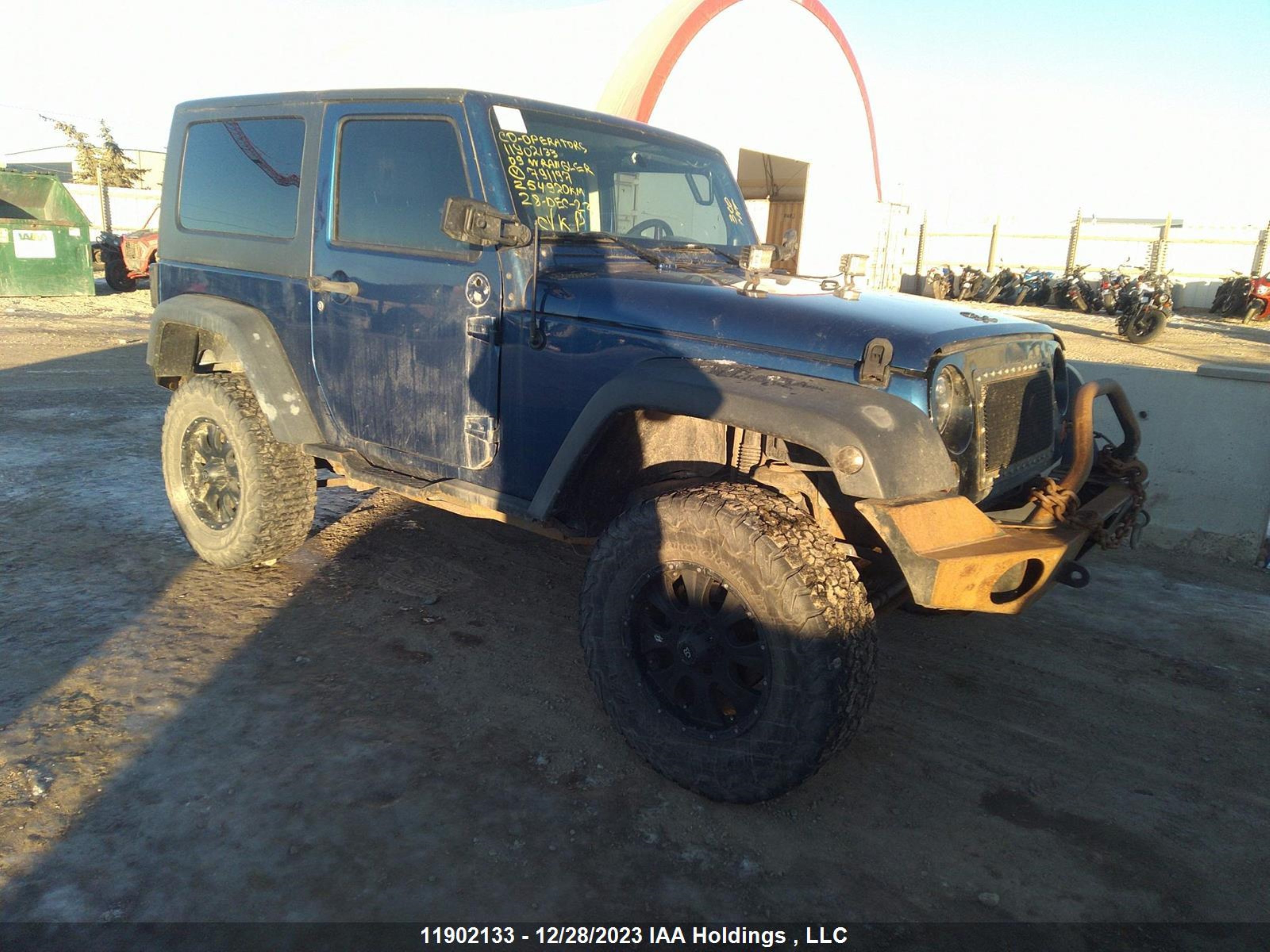 JEEP WRANGLER 2009 1j4fa24139l791197