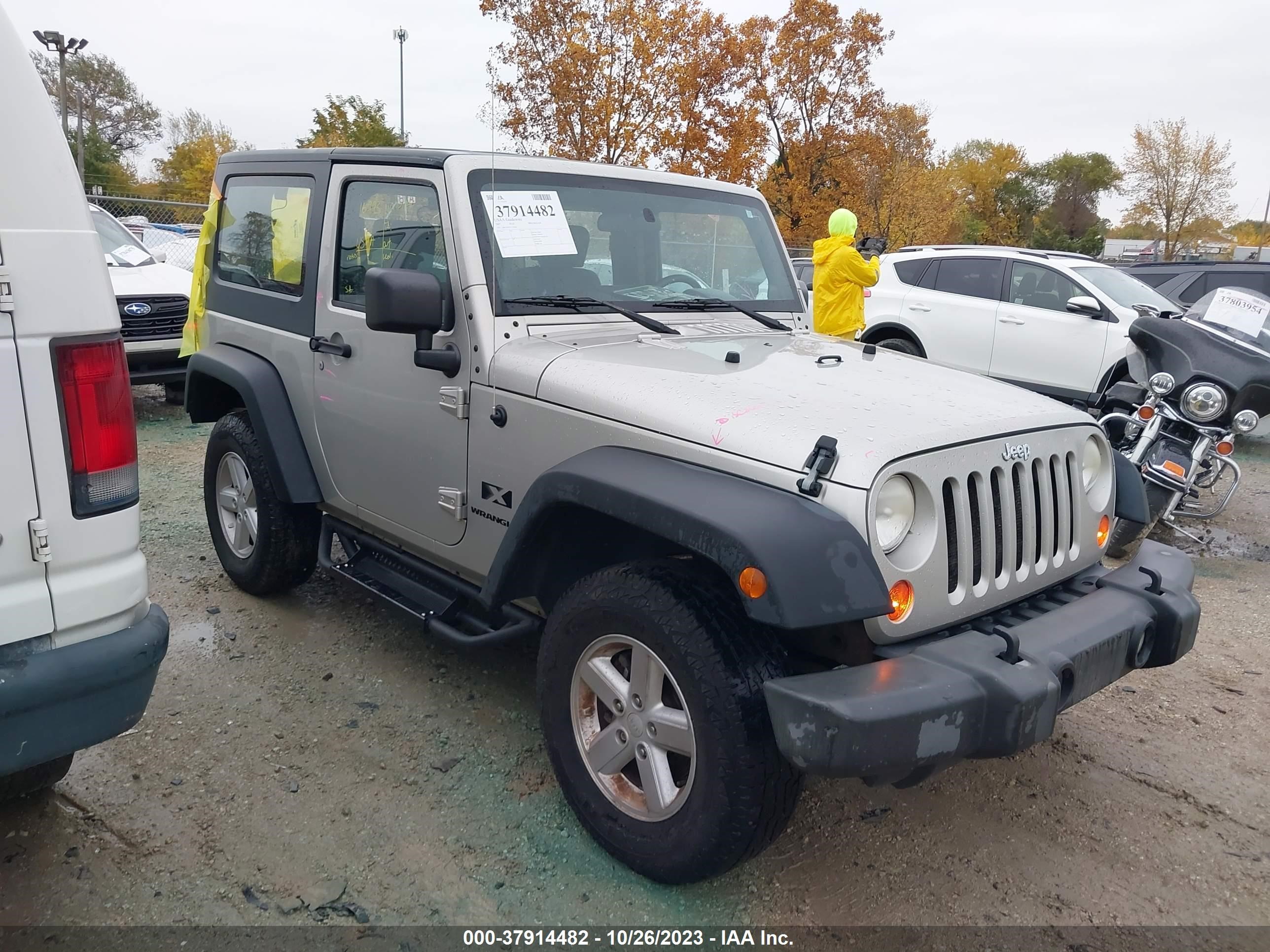 JEEP WRANGLER 2007 1j4fa24187l135560