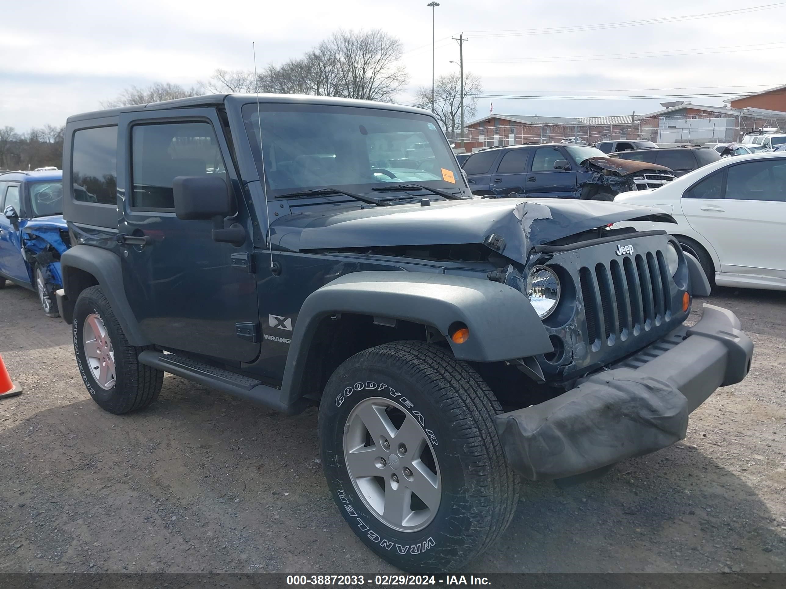 JEEP WRANGLER 2008 1j4fa241x8l515968