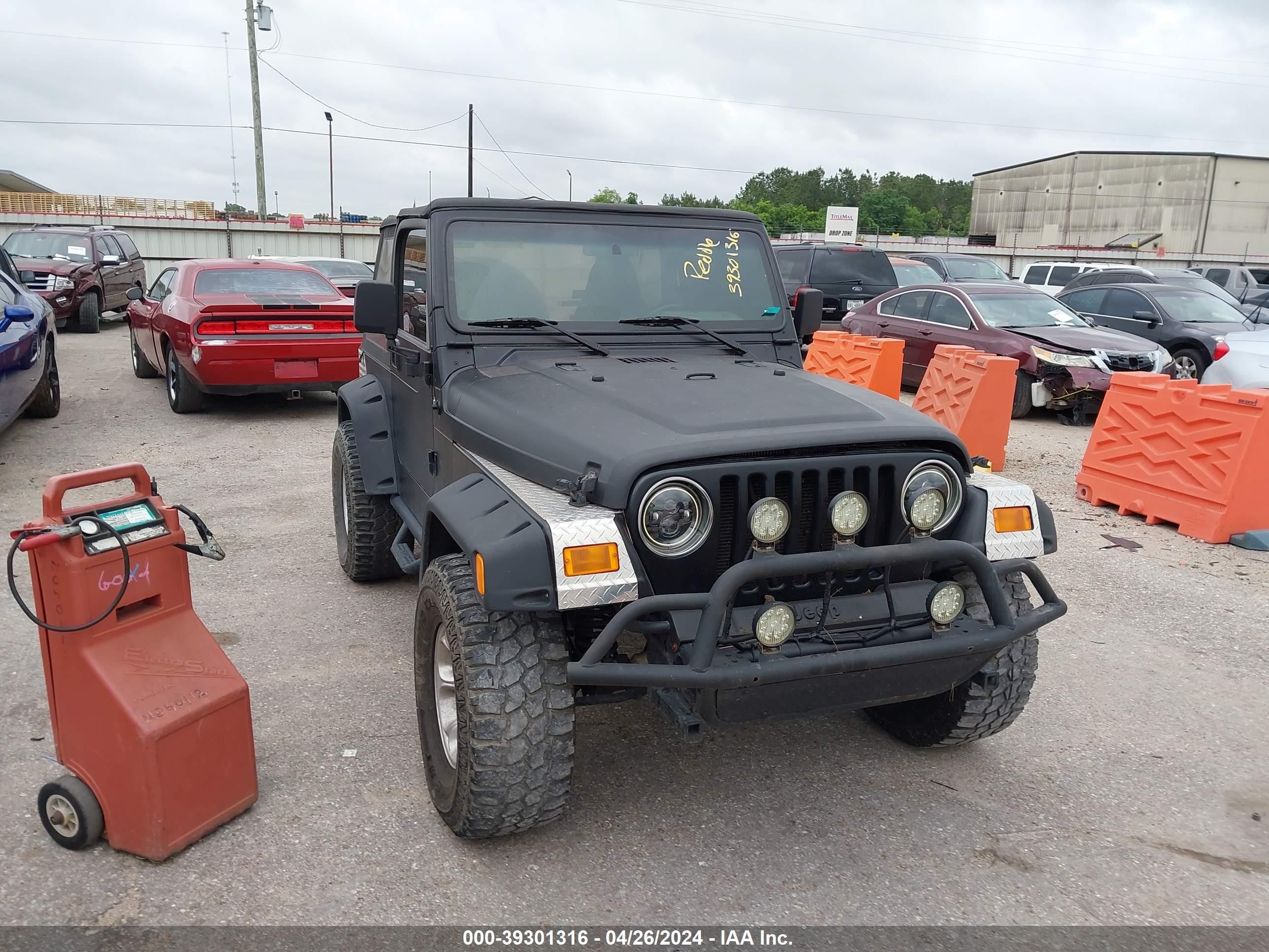 JEEP WRANGLER 2001 1j4fa49s51p367692