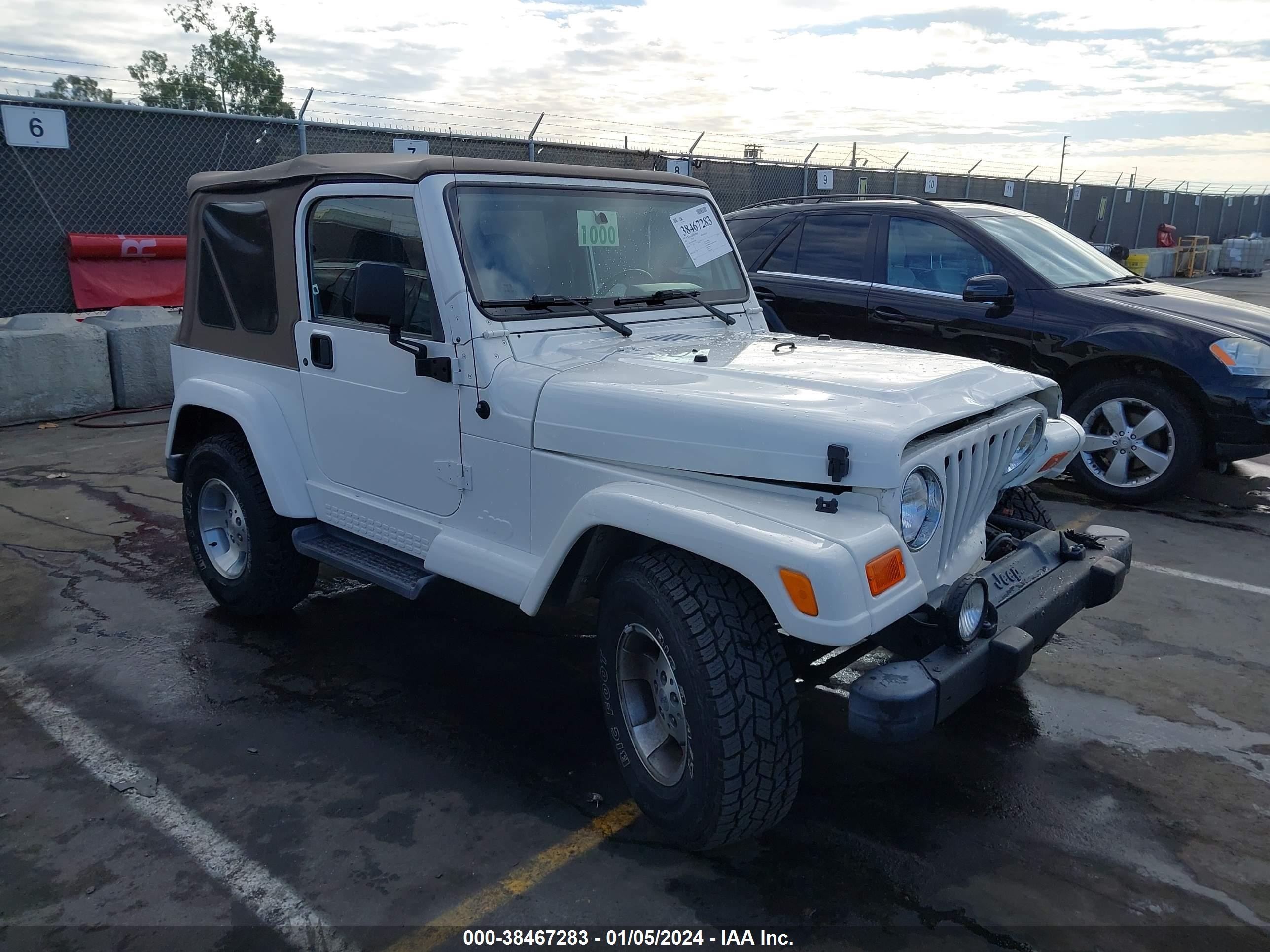 JEEP WRANGLER 2001 1j4fa59s81p303040