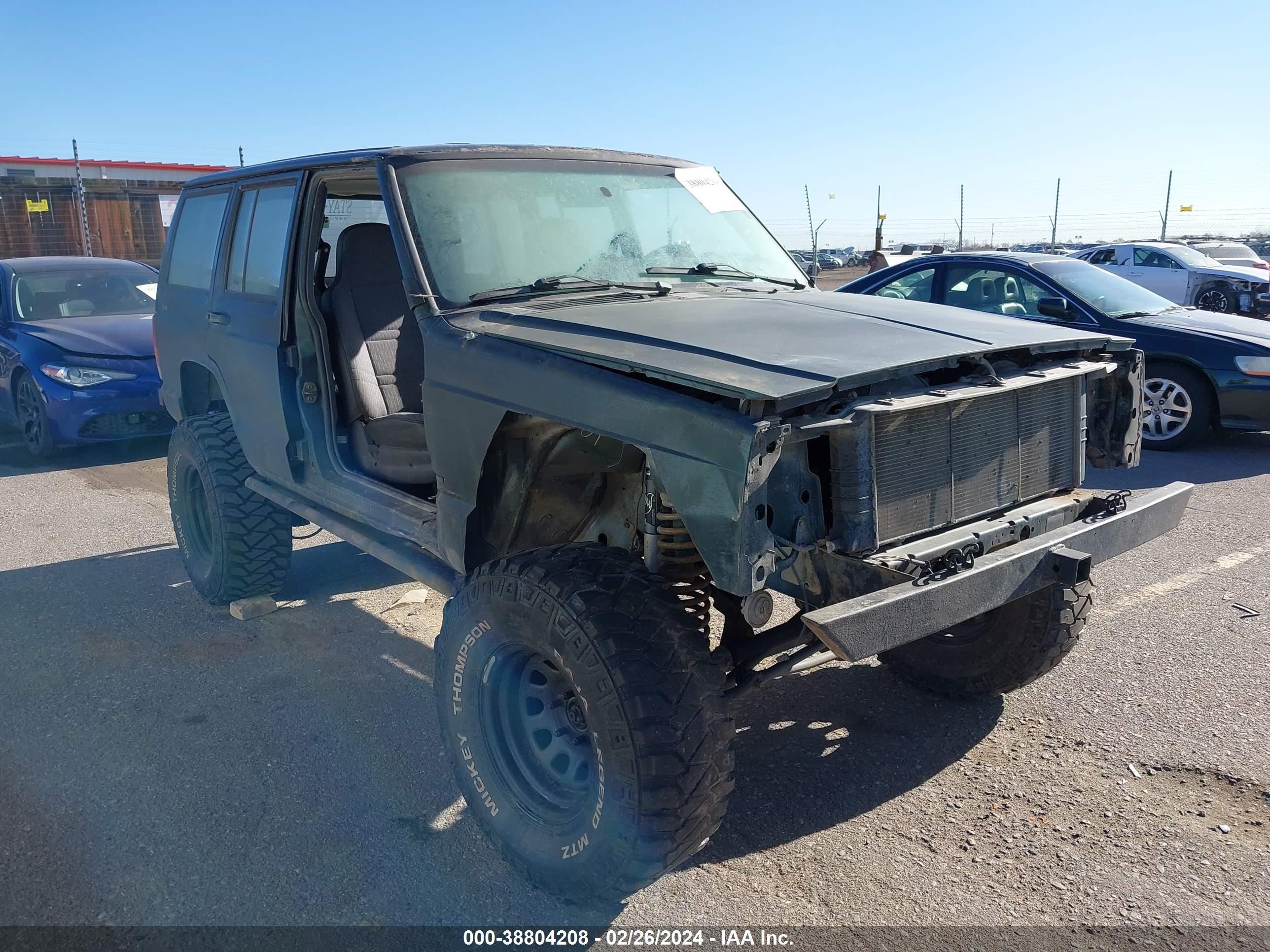 JEEP CHEROKEE 1999 1j4ff28s8xl601279