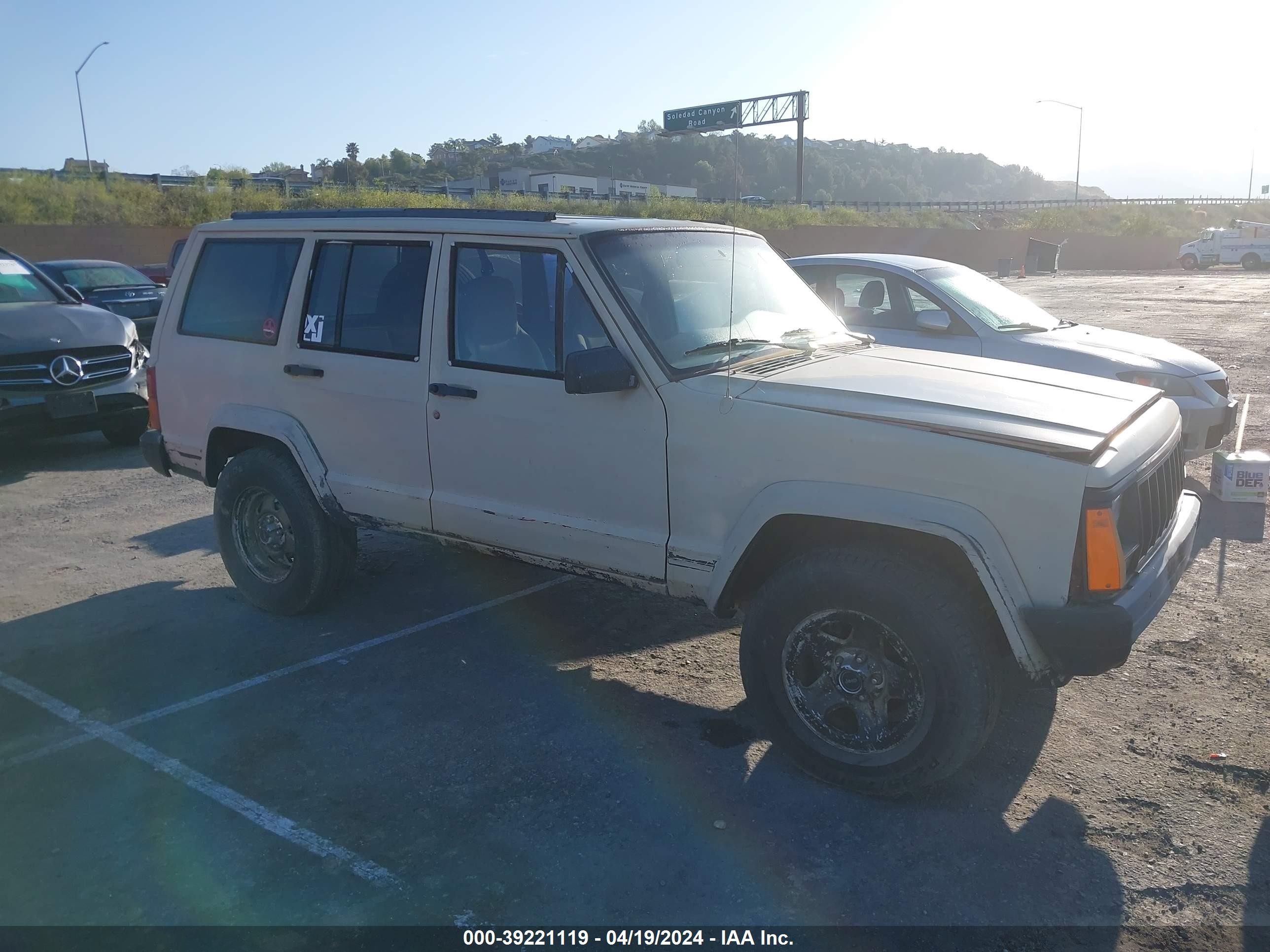 JEEP CHEROKEE 1996 1j4fj68s6tl115554