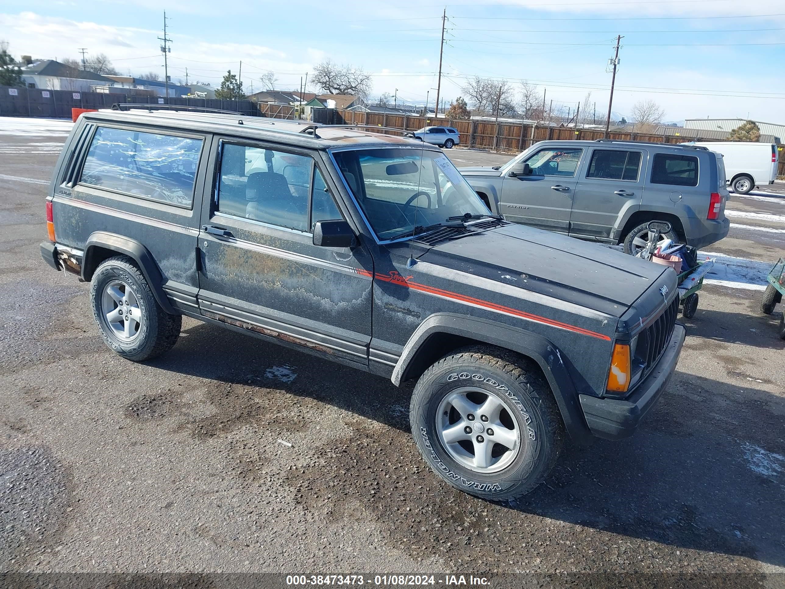 JEEP CHEROKEE 1990 1j4fj87l4ll101013