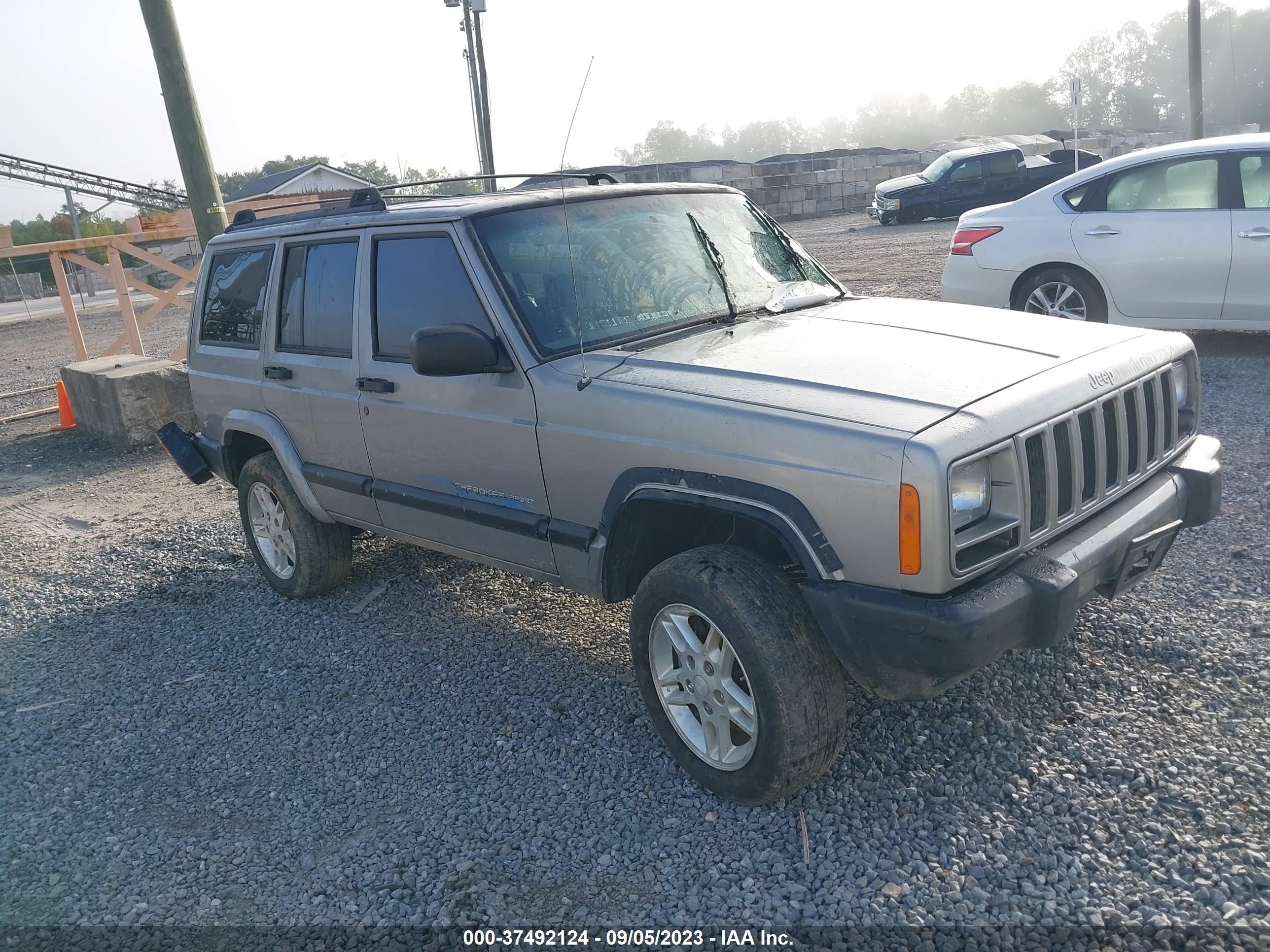 JEEP CHEROKEE 2001 1j4ft48s61l538923