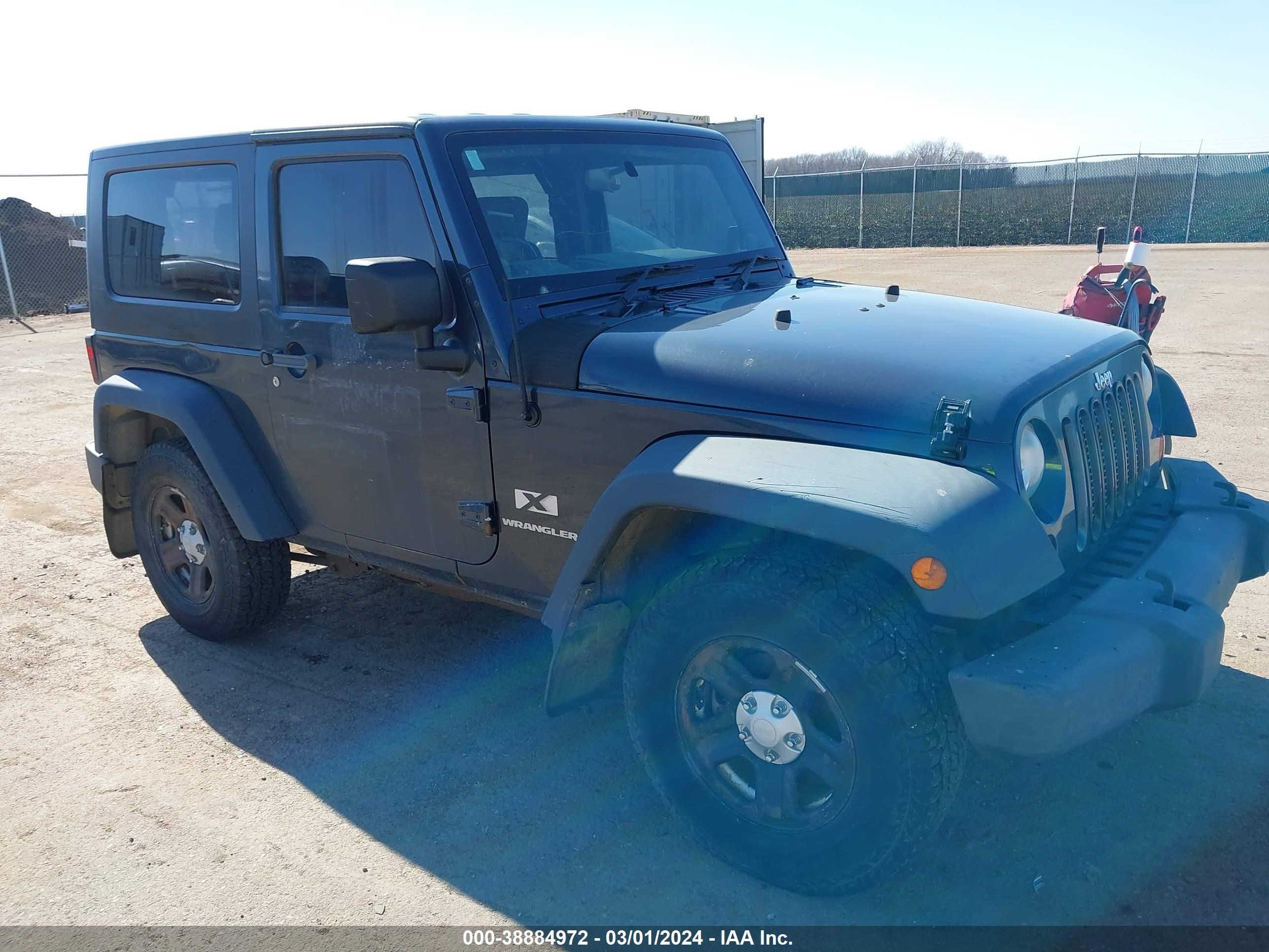 JEEP WRANGLER 2008 1j4fz241x8l558151