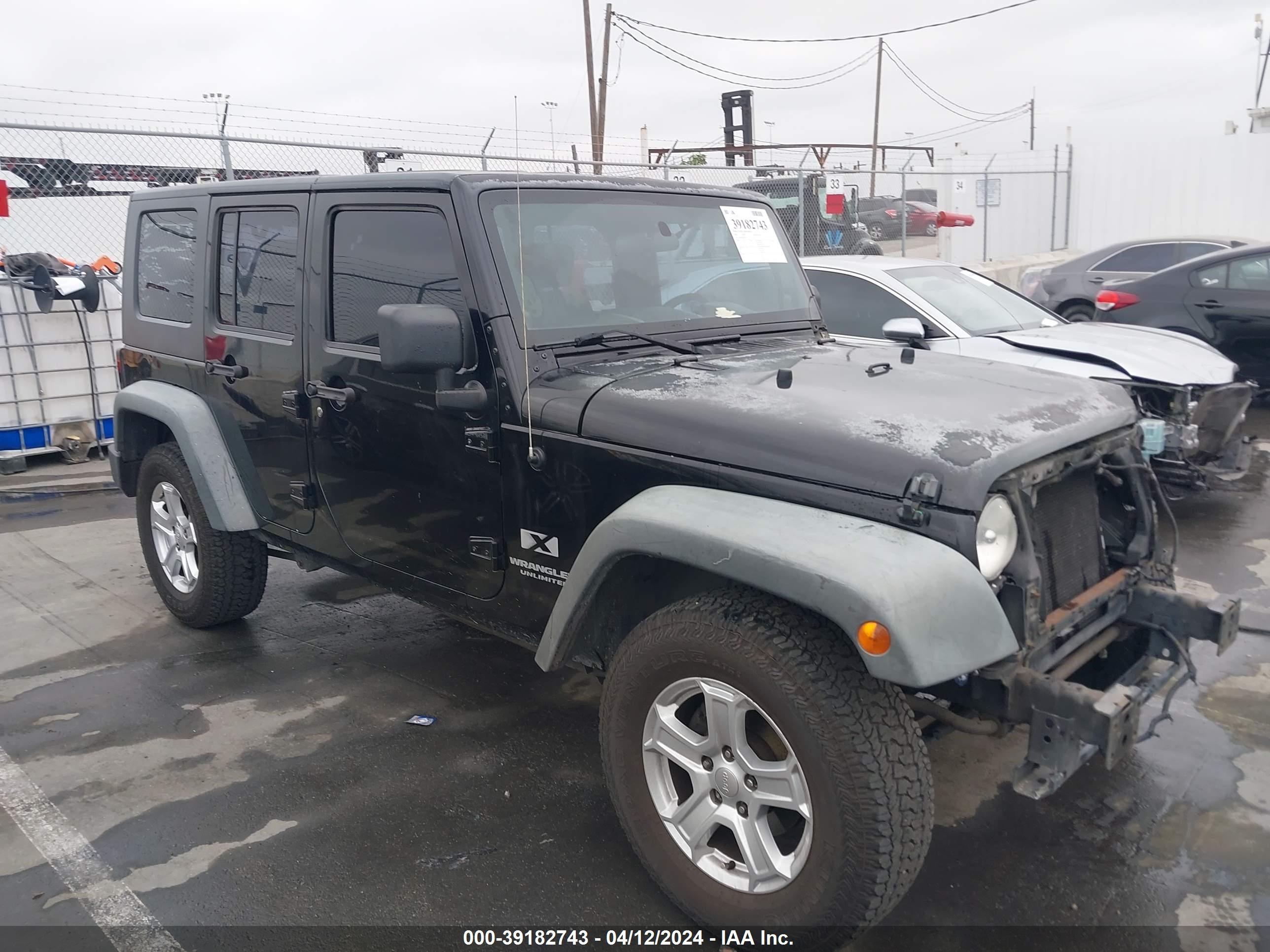 JEEP WRANGLER 2008 1j4gb39148l551221