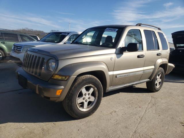 JEEP LIBERTY 2005 1j4gl38k05w669834