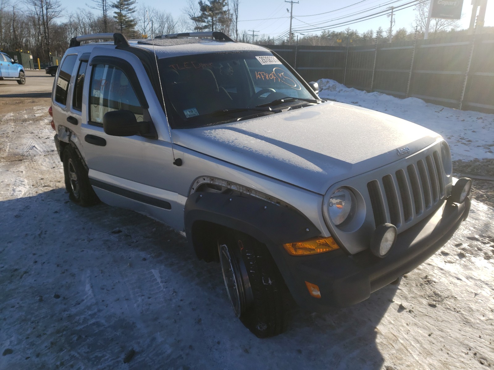 JEEP LIBERTY RE 2005 1j4gl38k05w725352