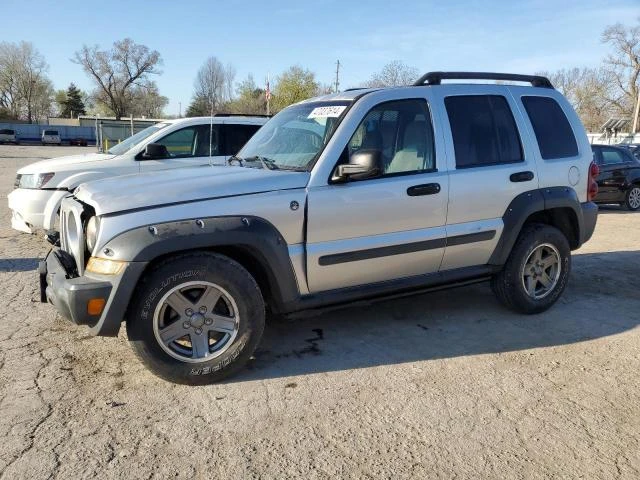 JEEP LIBERTY RE 2005 1j4gl38k95w566850