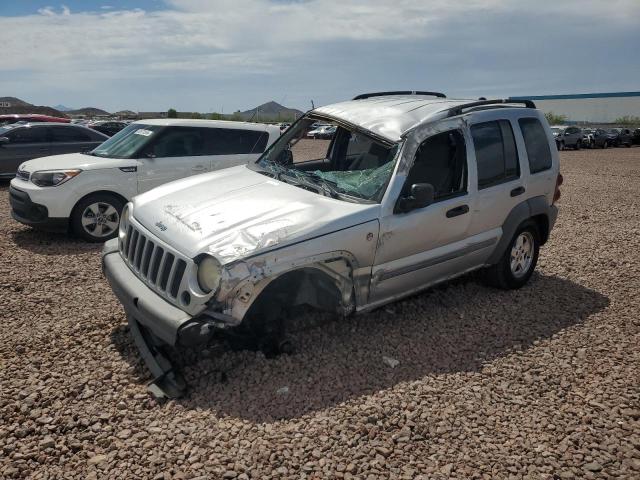 JEEP LIBERTY 2005 1j4gl48555w635369