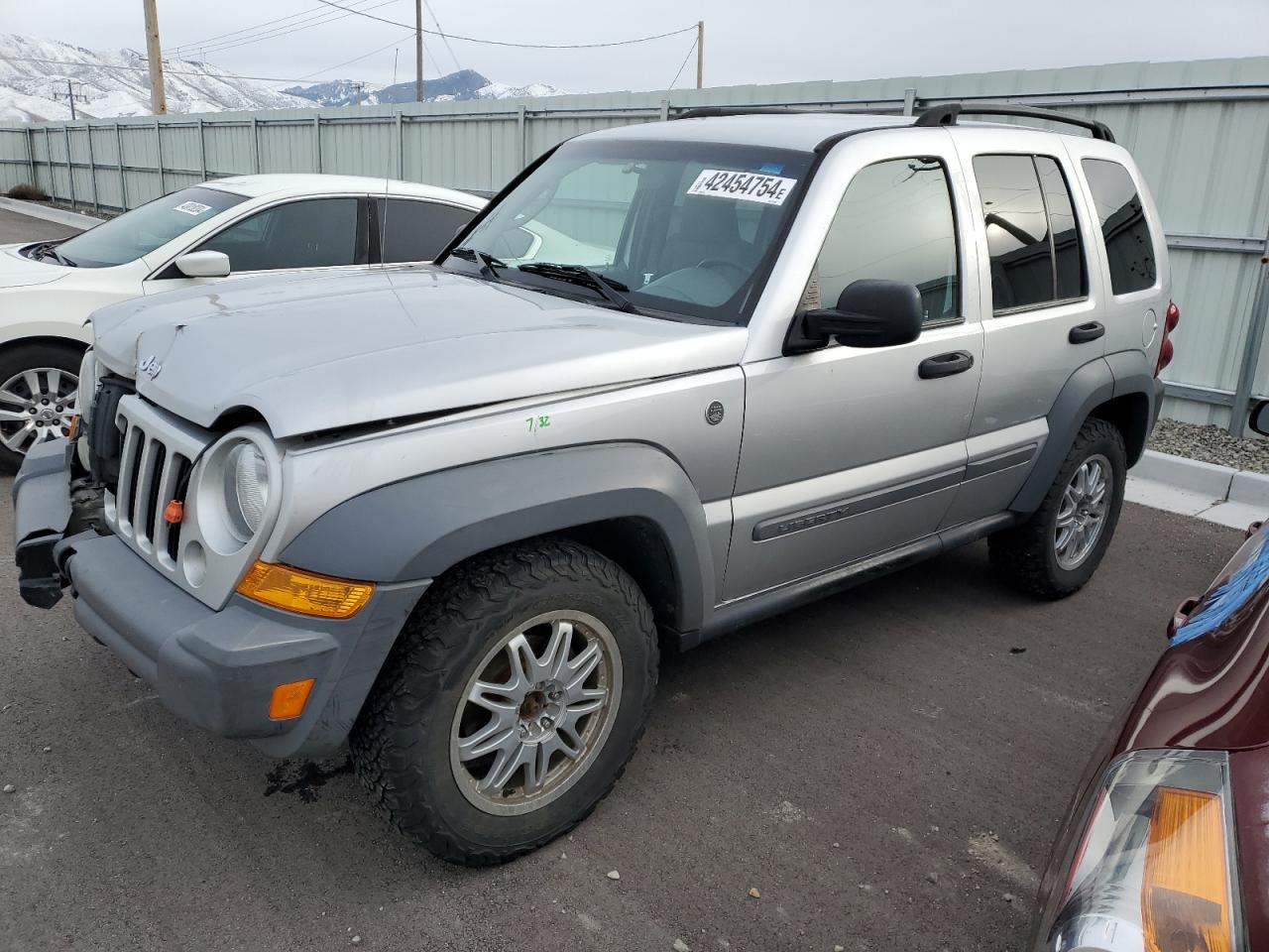 JEEP LIBERTY (NORTH AMERICA) 2005 1j4gl48595w635892