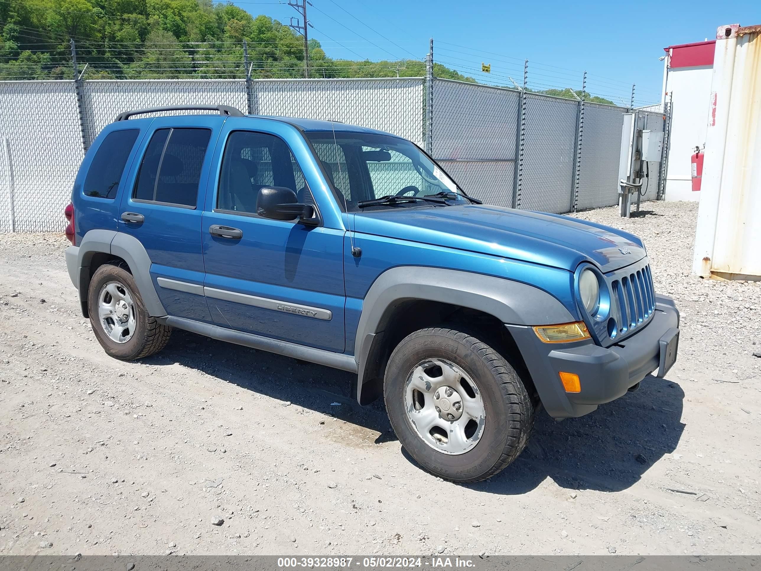 JEEP LIBERTY (NORTH AMERICA) 2005 1j4gl48k05w574387