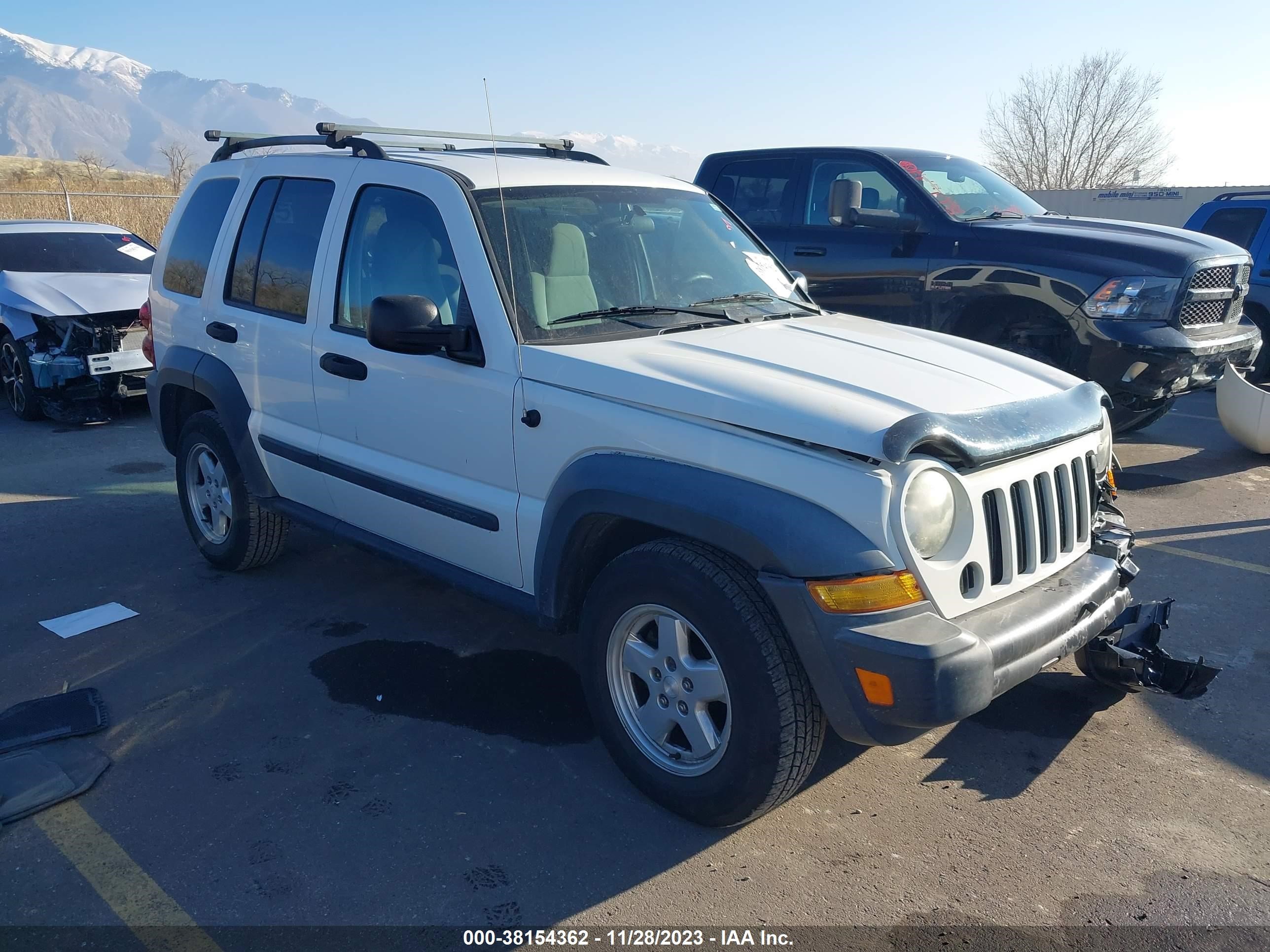 JEEP LIBERTY (NORTH AMERICA) 2007 1j4gl48k07w646742