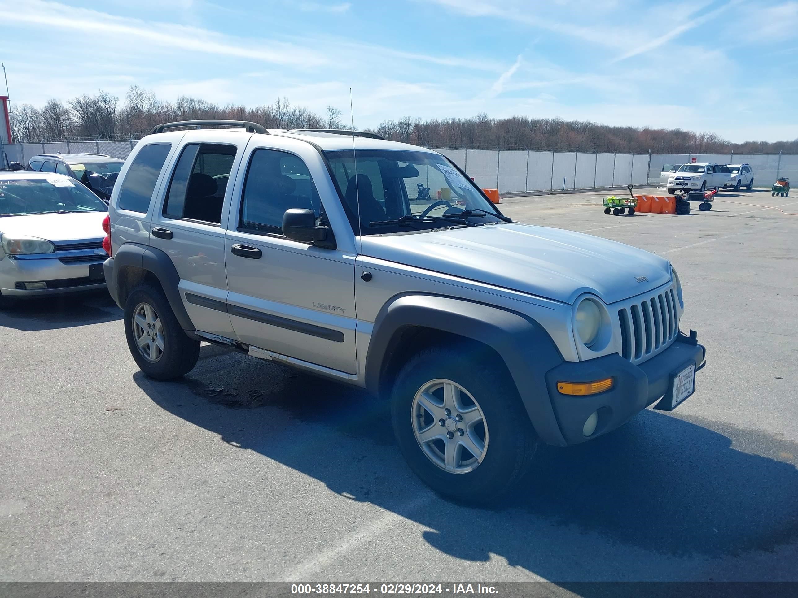 JEEP LIBERTY (NORTH AMERICA) 2004 1j4gl48k24w105252