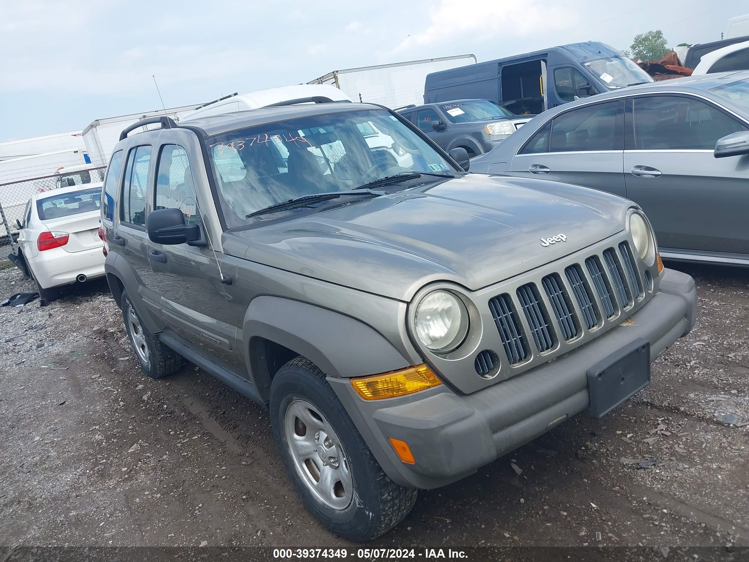 JEEP LIBERTY (NORTH AMERICA) 2006 1j4gl48k36w256877