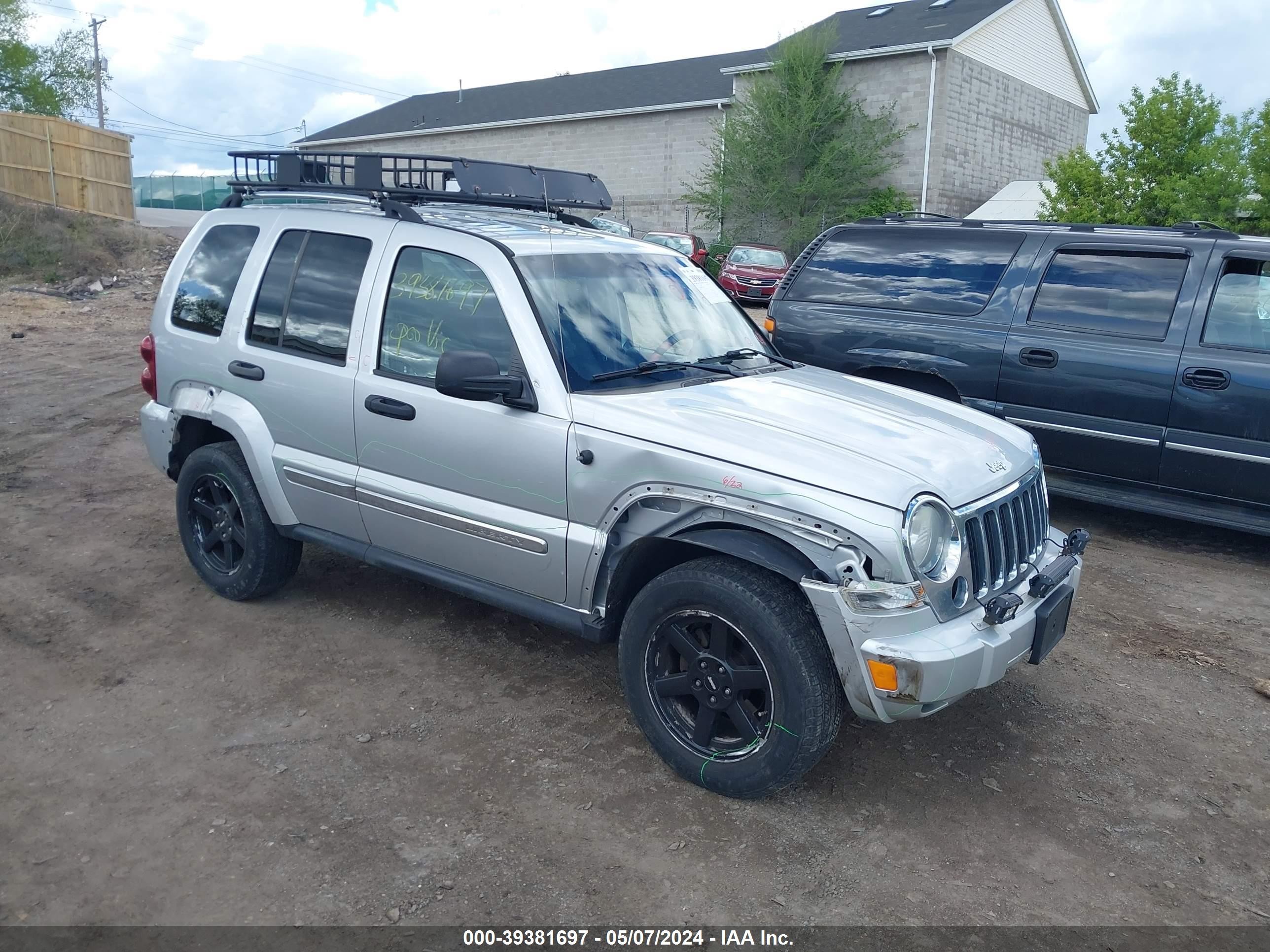 JEEP LIBERTY (NORTH AMERICA) 2005 1j4gl58k85w518560